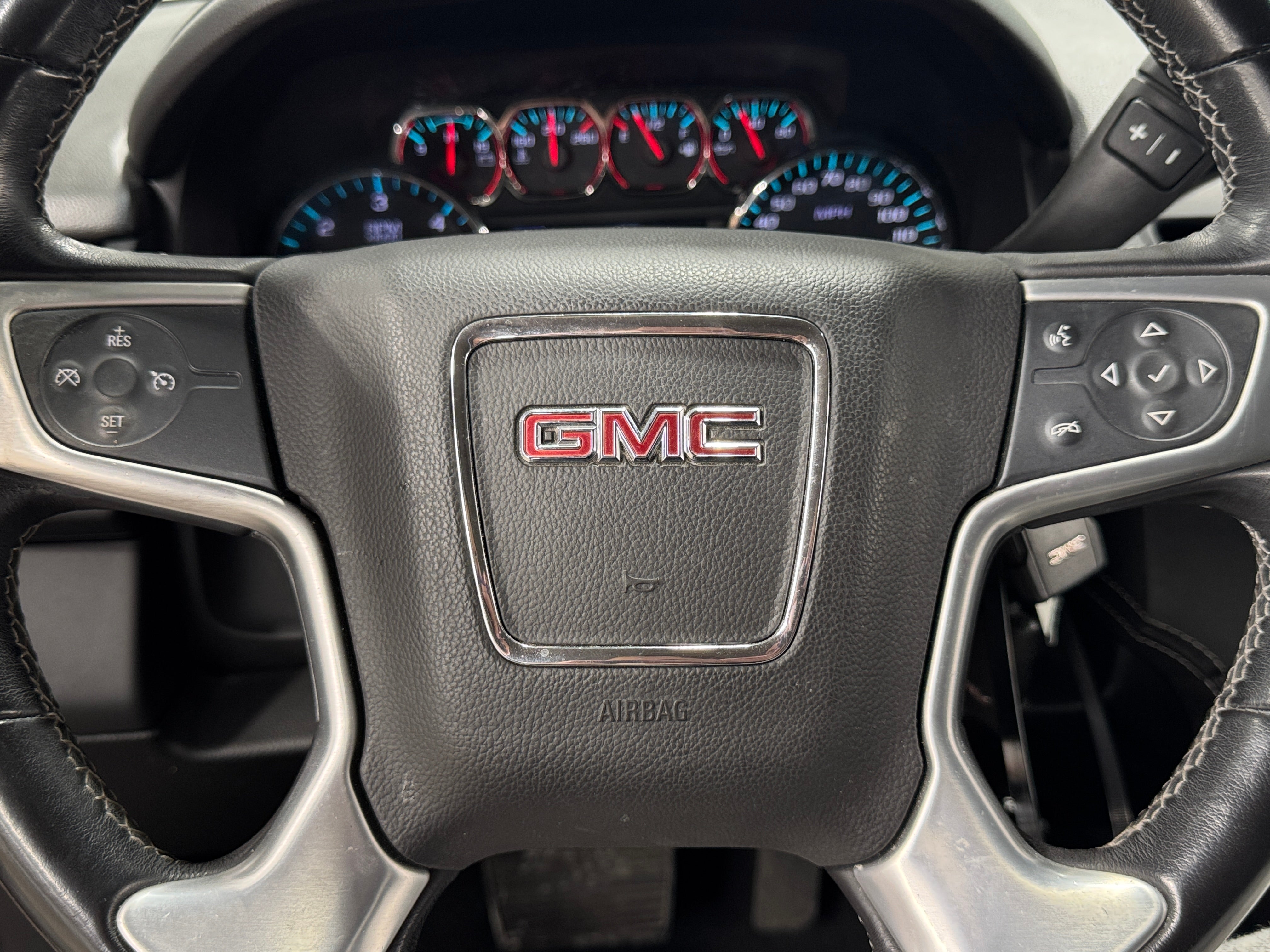 2019 GMC Yukon SLE 5