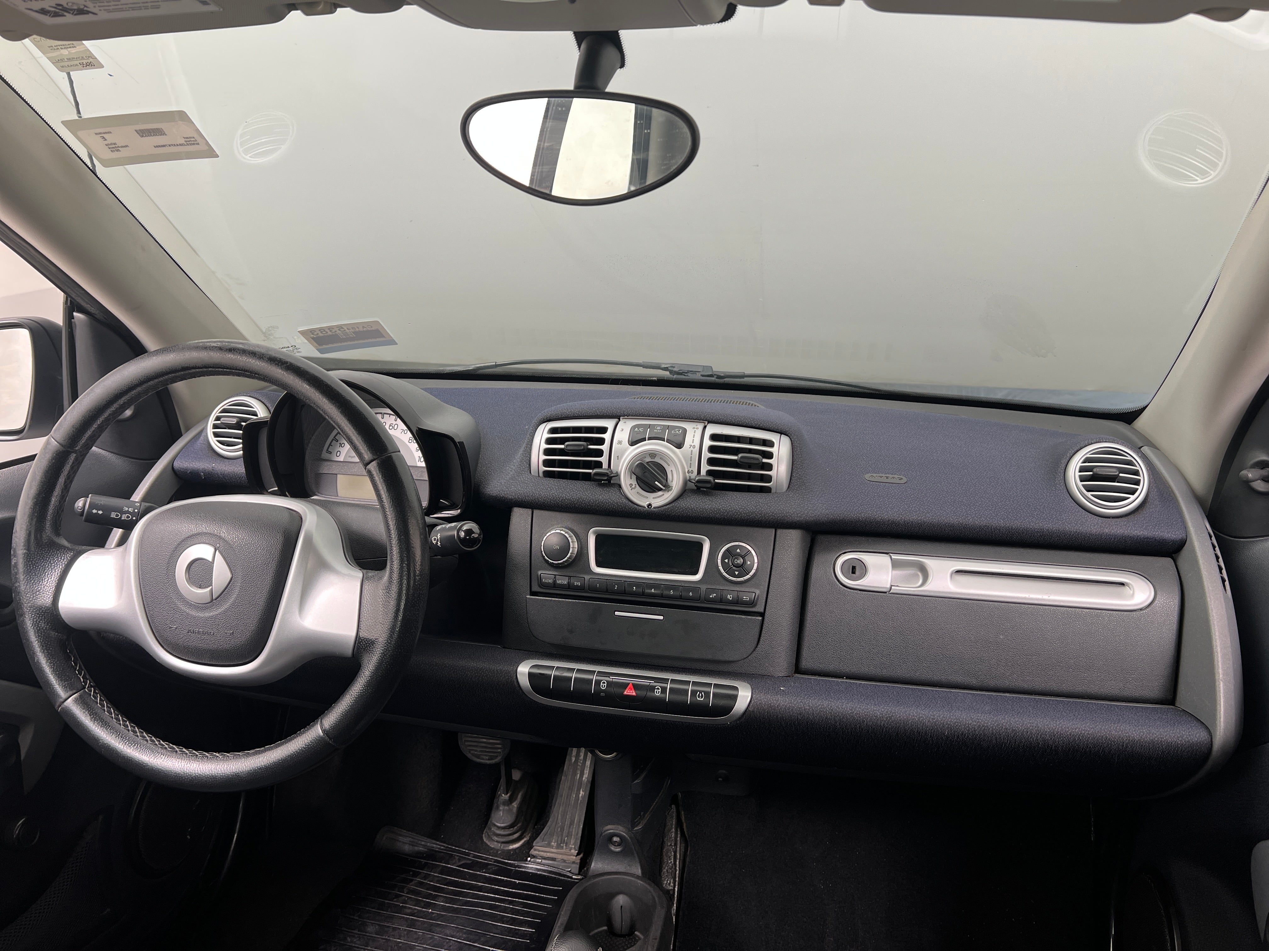 2015 smart fortwo Passion 3