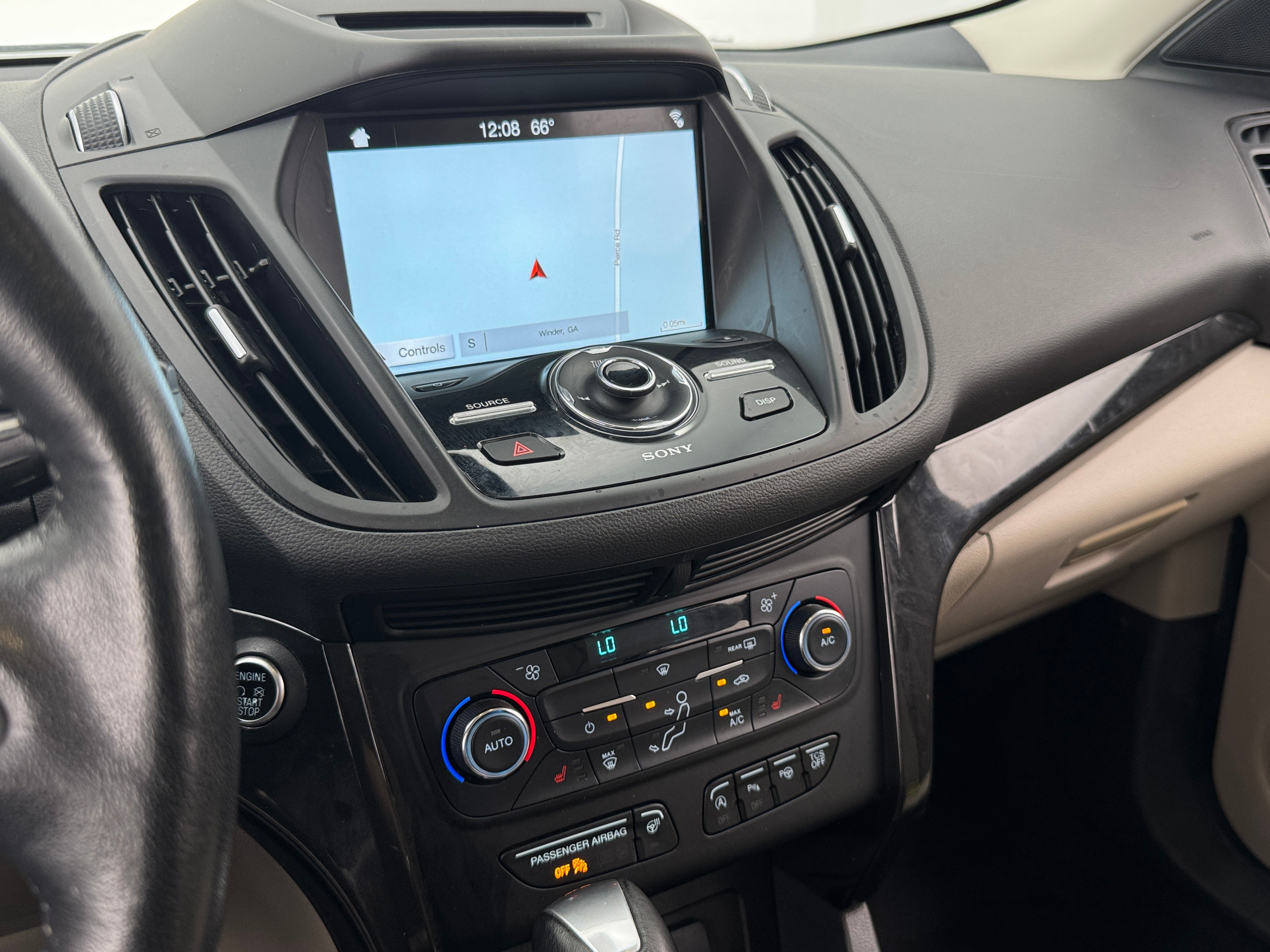 2017 Ford Escape Titanium 3
