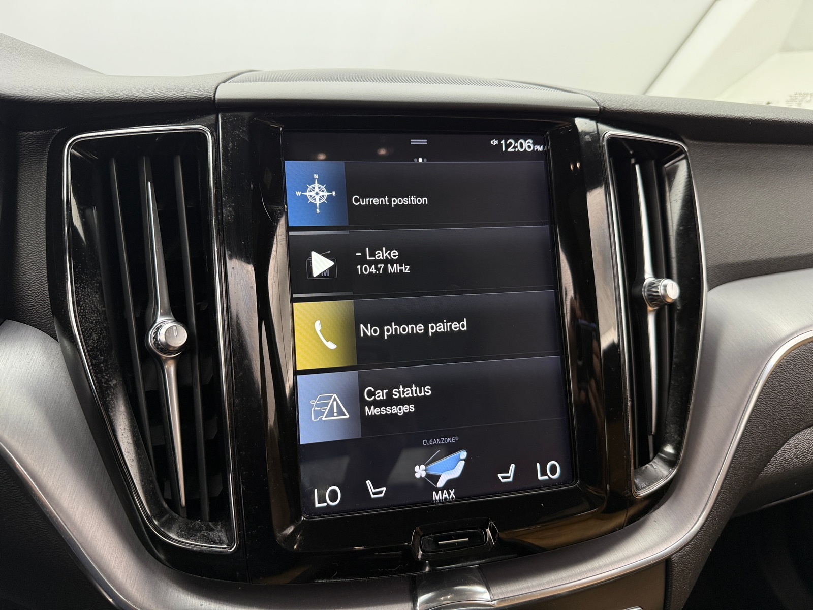 Thumbnail: 2020 Volvo XC60 - 3