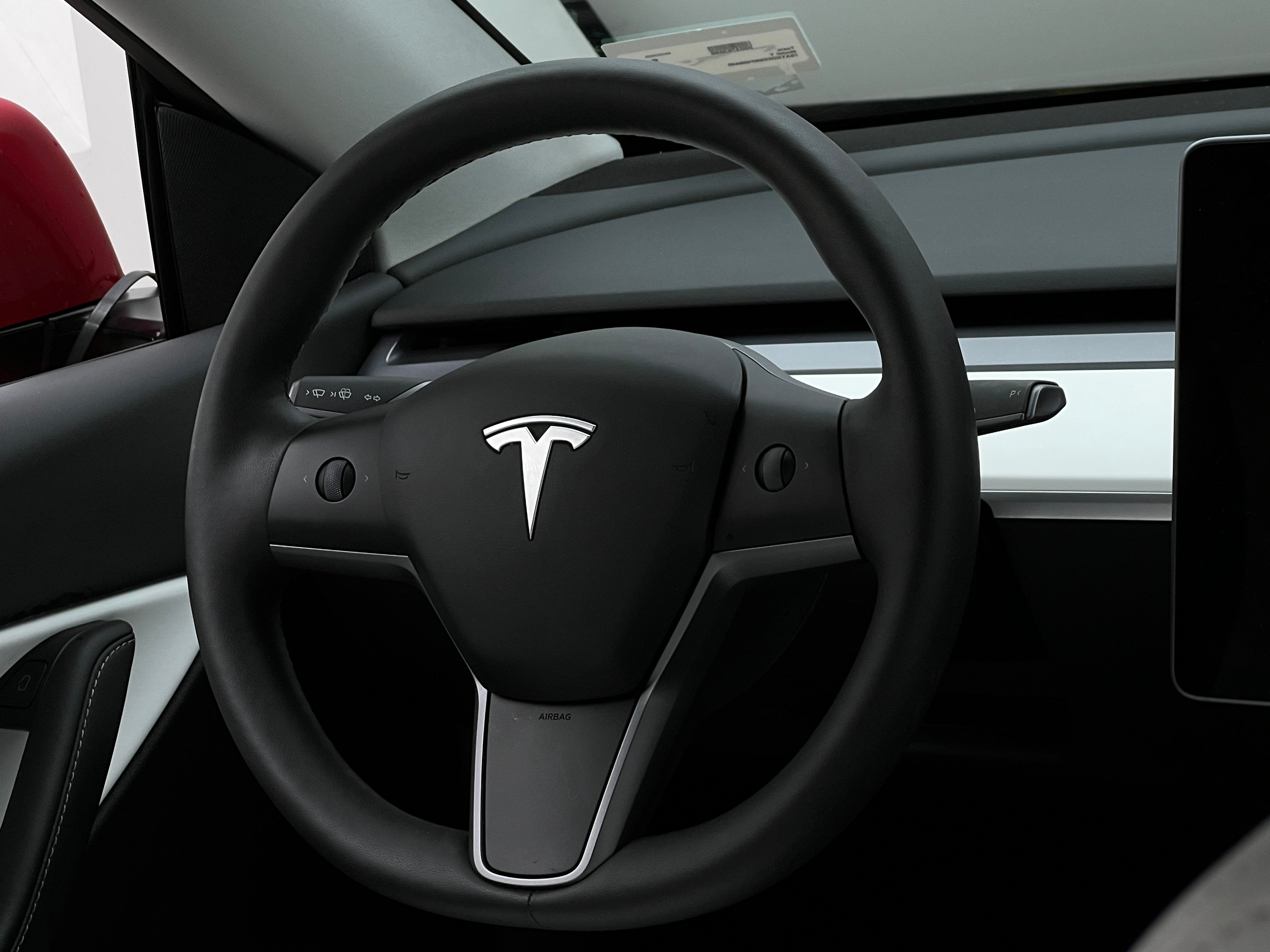 2022 Tesla Model Y Long Range 4
