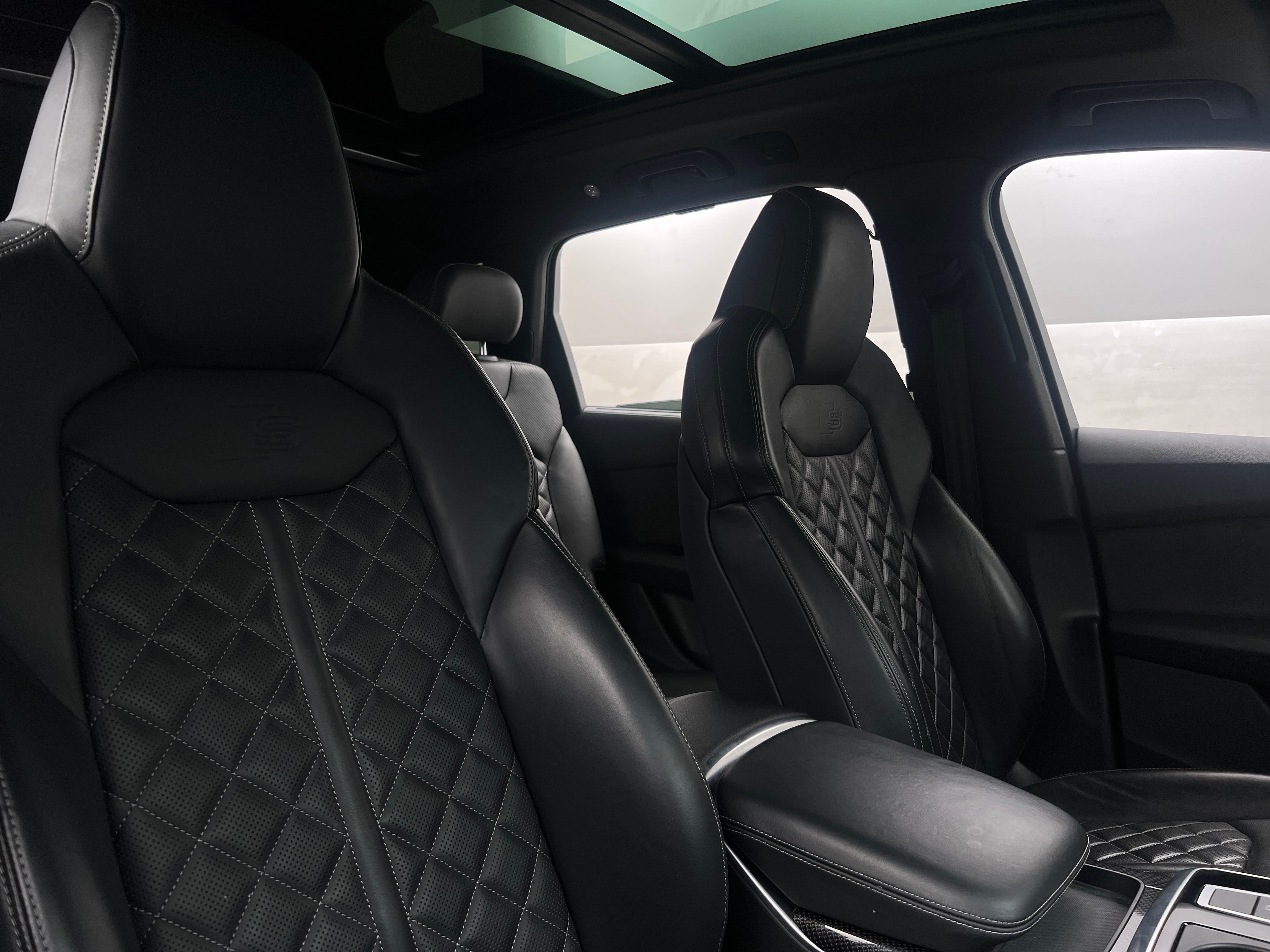 2020 Audi SQ7 Premium Plus 2