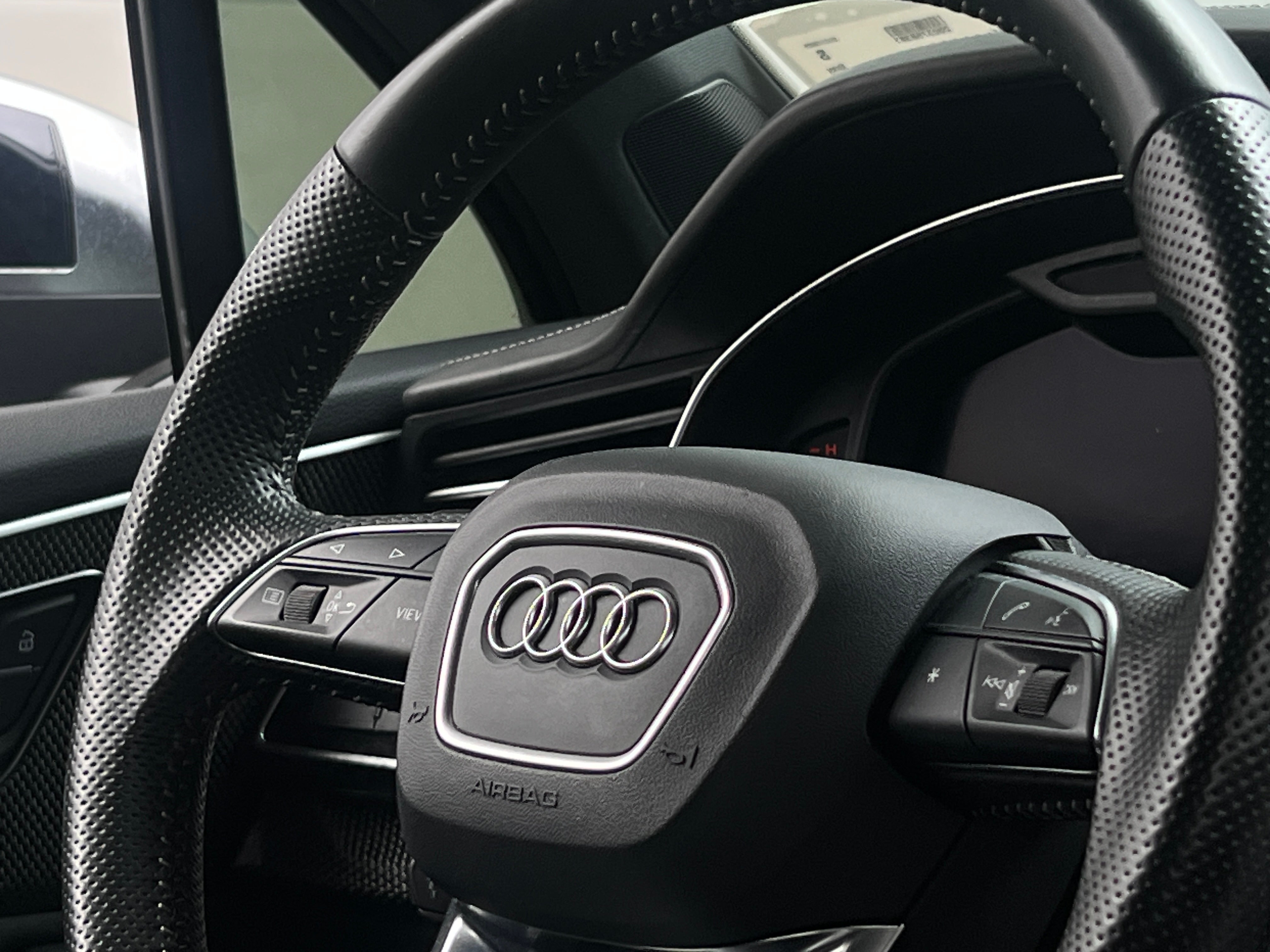 2020 Audi SQ7 Premium Plus 5