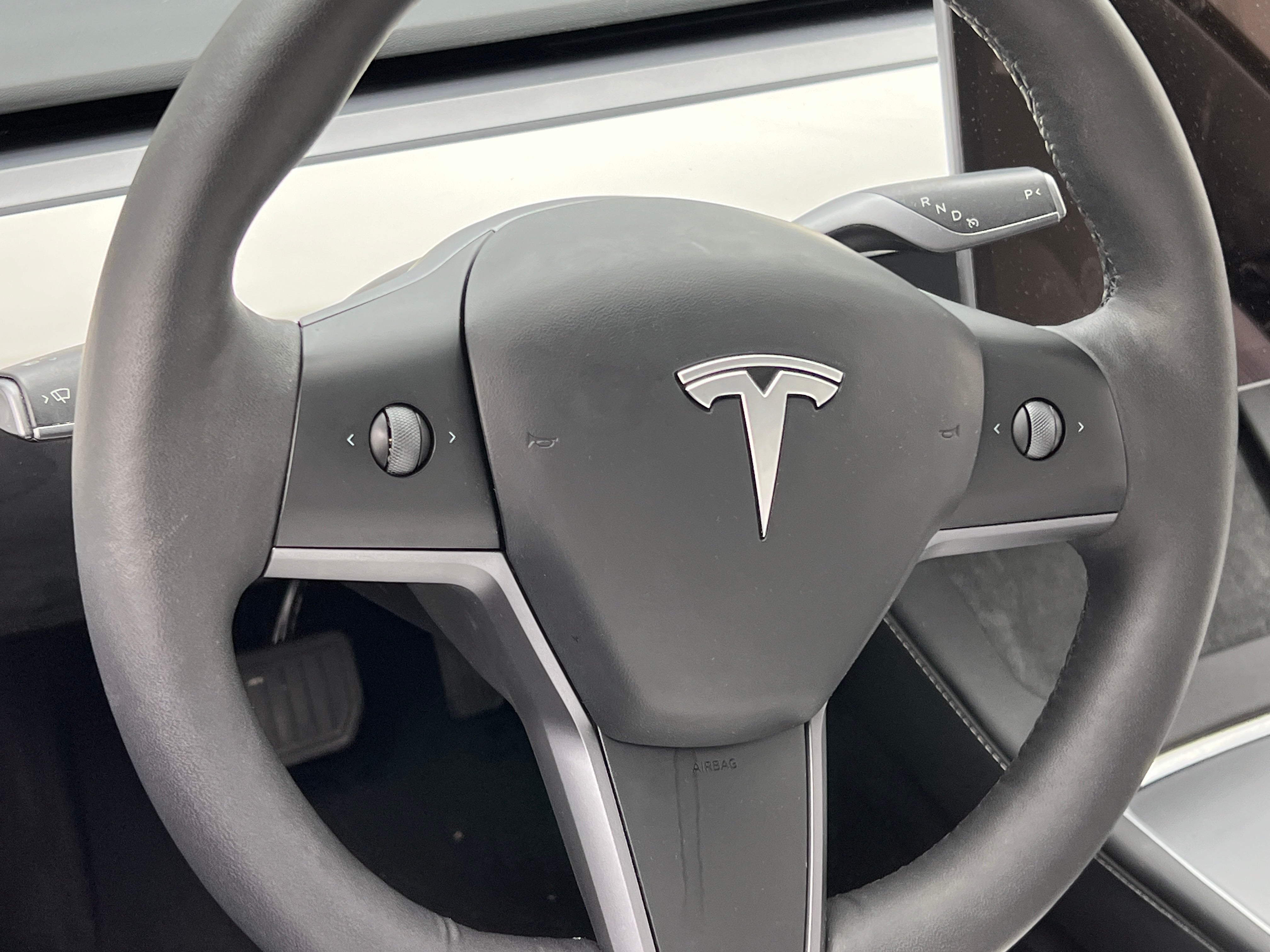 2023 Tesla Model 3 Standard Range 4