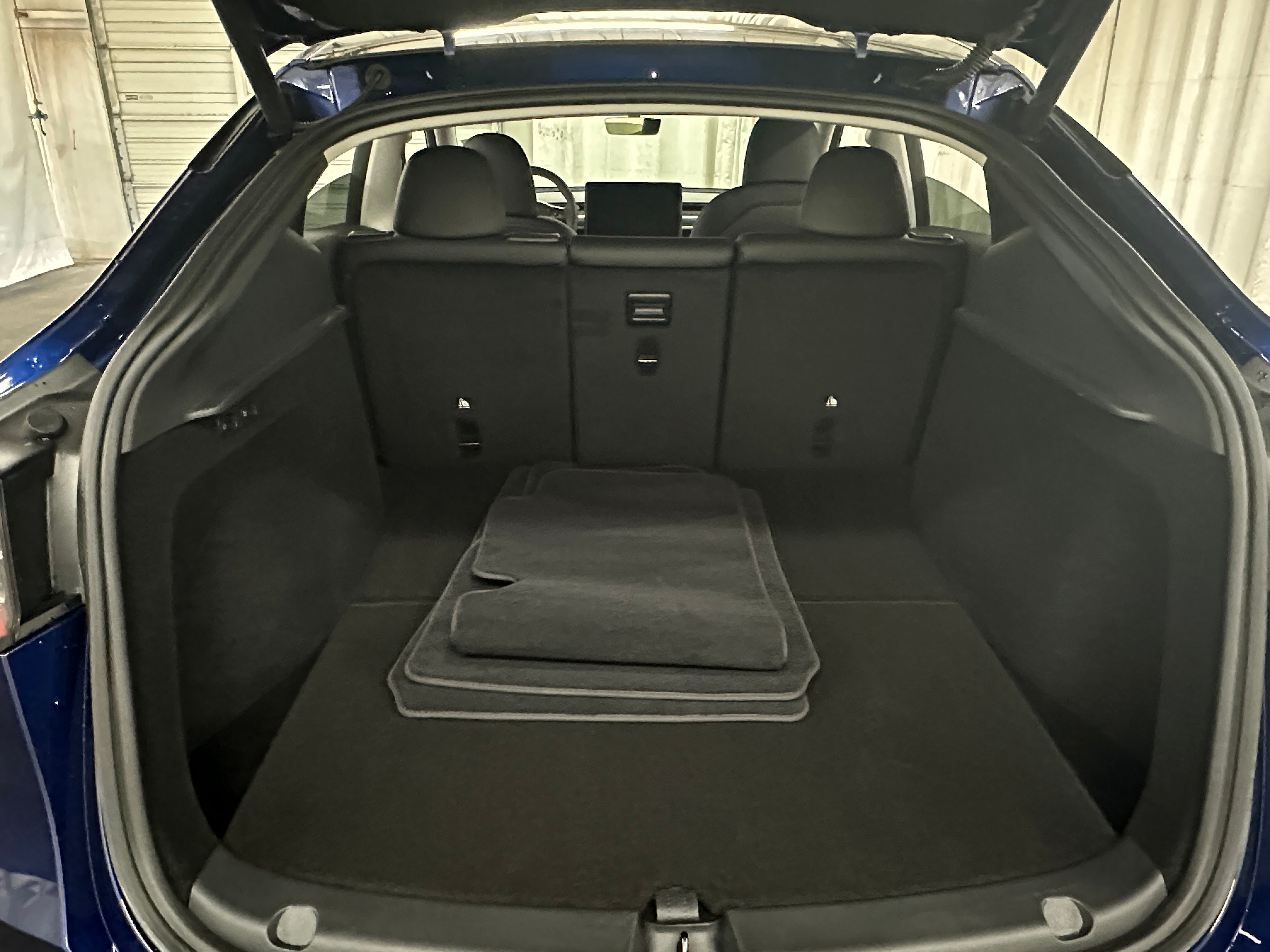 2024 Tesla Model Y Standard Range 5