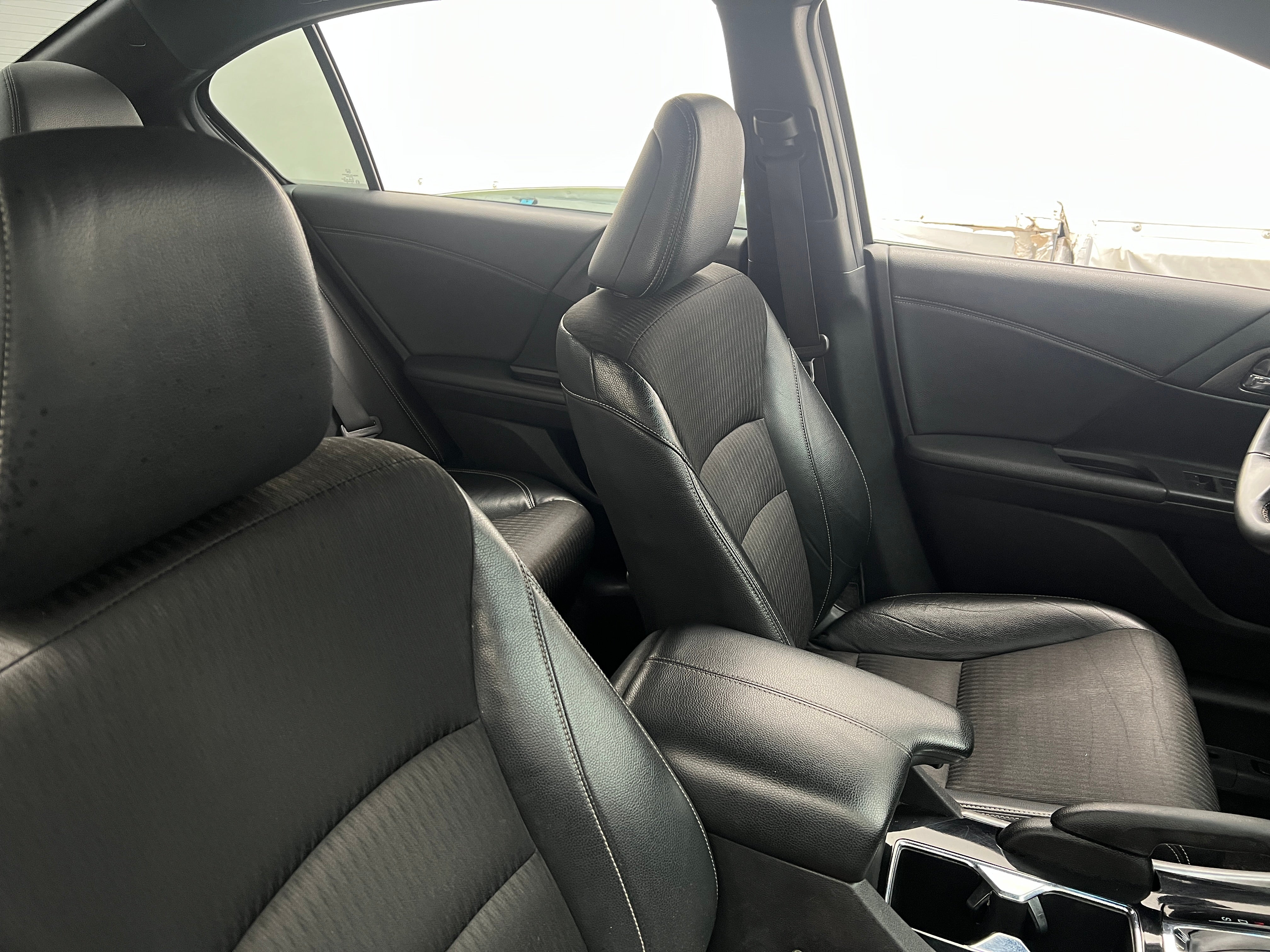 2017 Honda Accord Sport 2