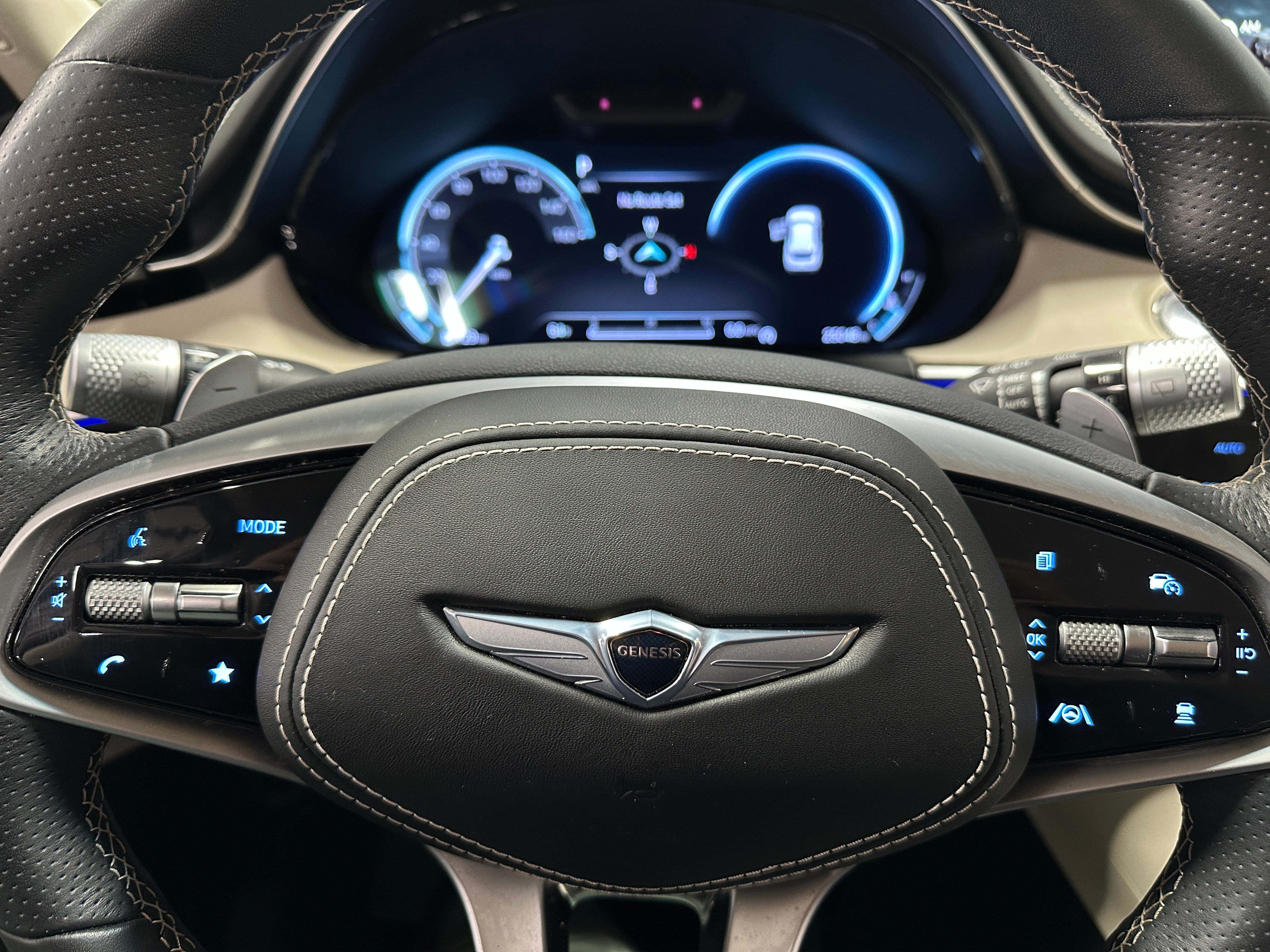 Thumbnail: 2022 Genesis GV70 - 4