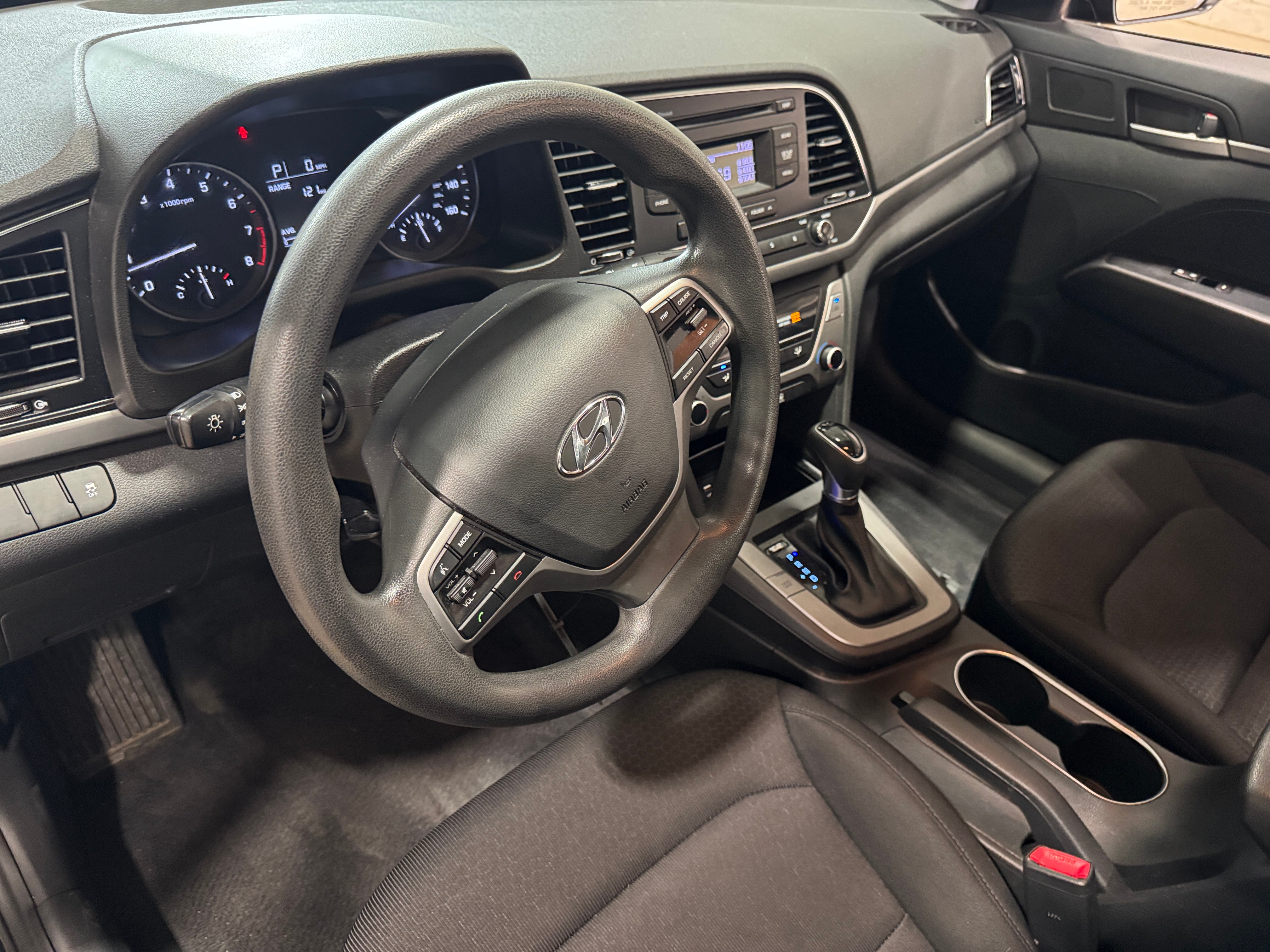 2018 Hyundai Elantra SE 3