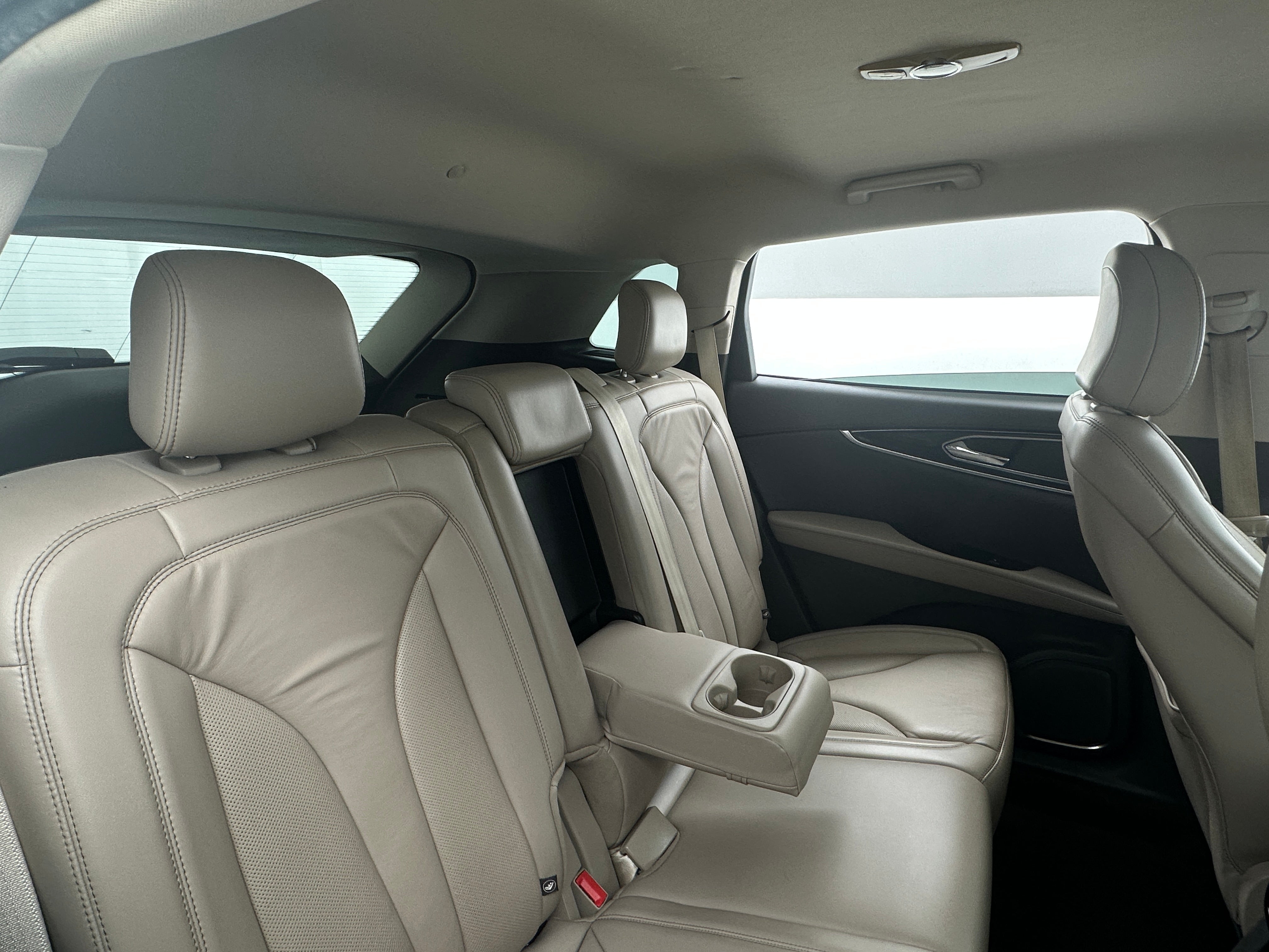 2021 Lincoln Nautilus  5