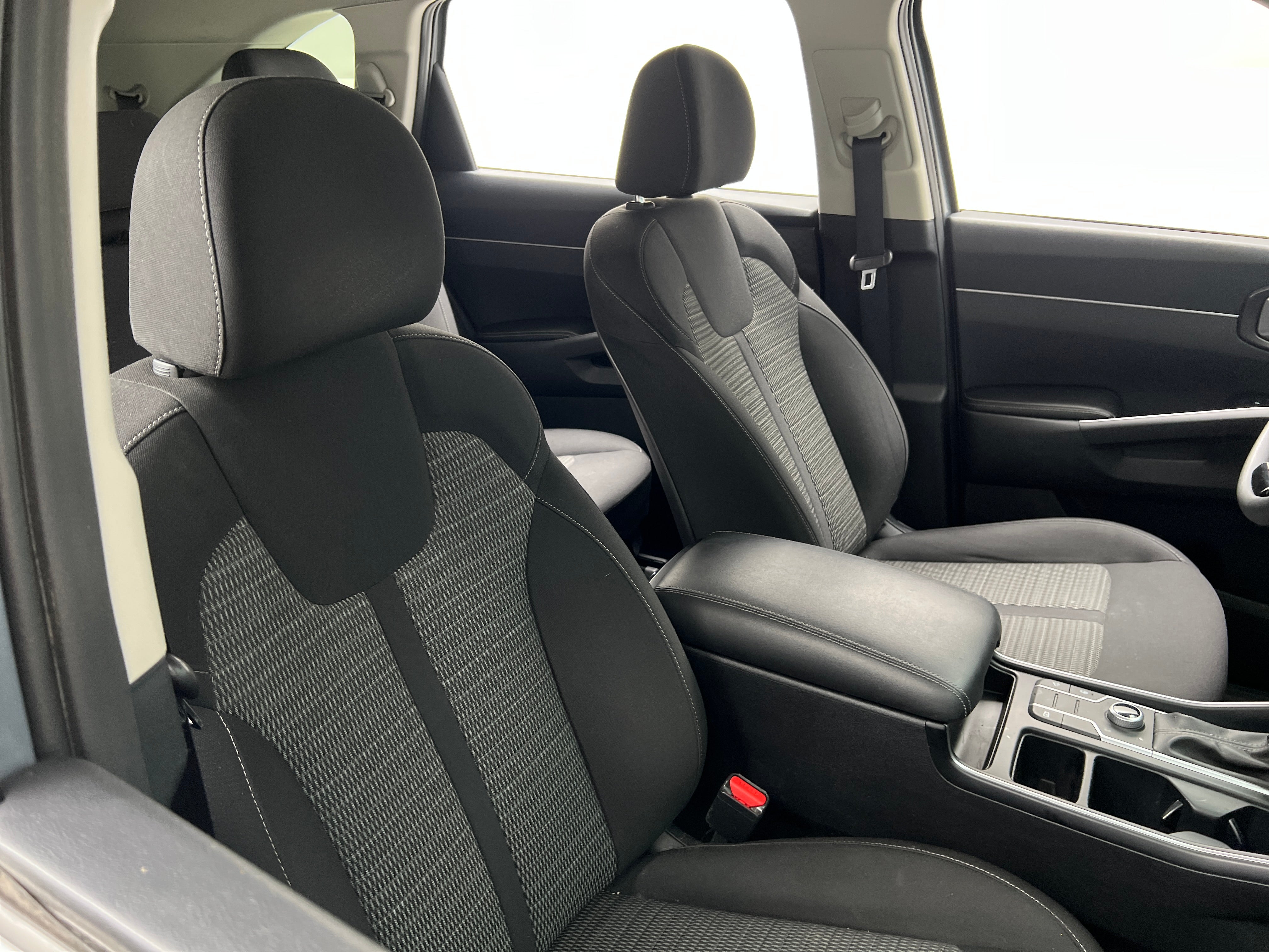 2022 Kia Sorento LX 2
