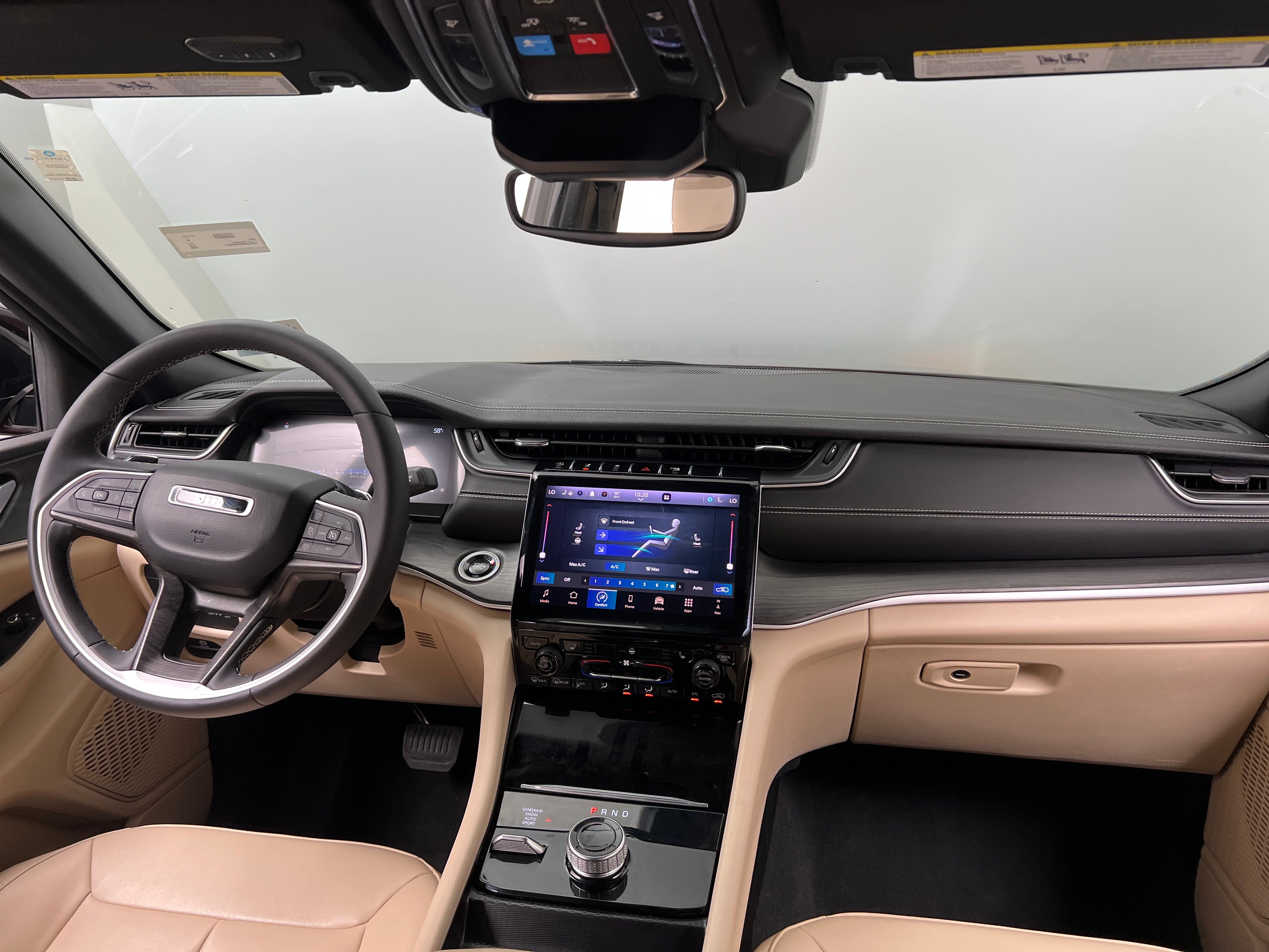2024 Jeep Grand Cherokee Limited Edition 2