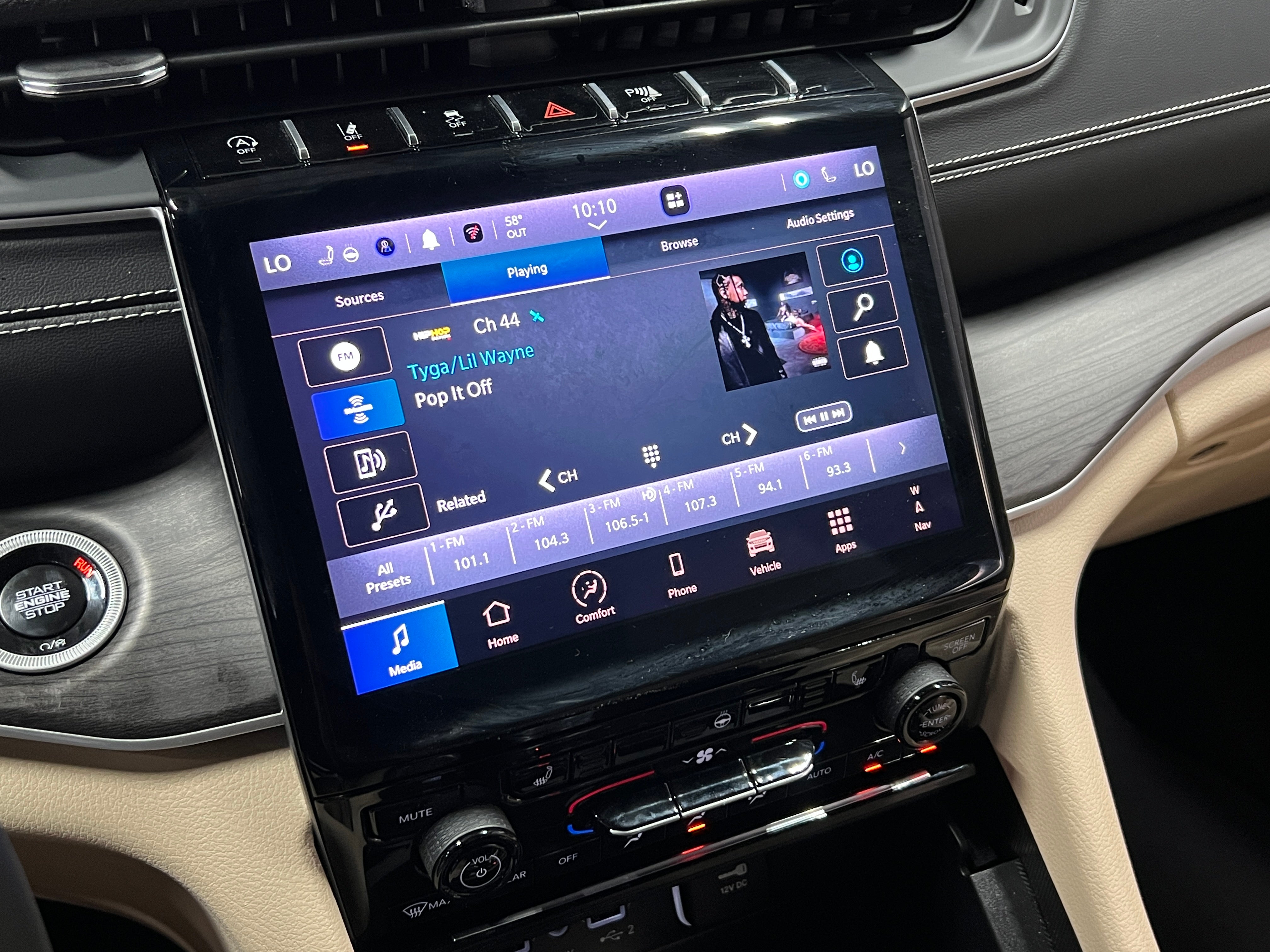 2024 Jeep Grand Cherokee Limited Edition 3