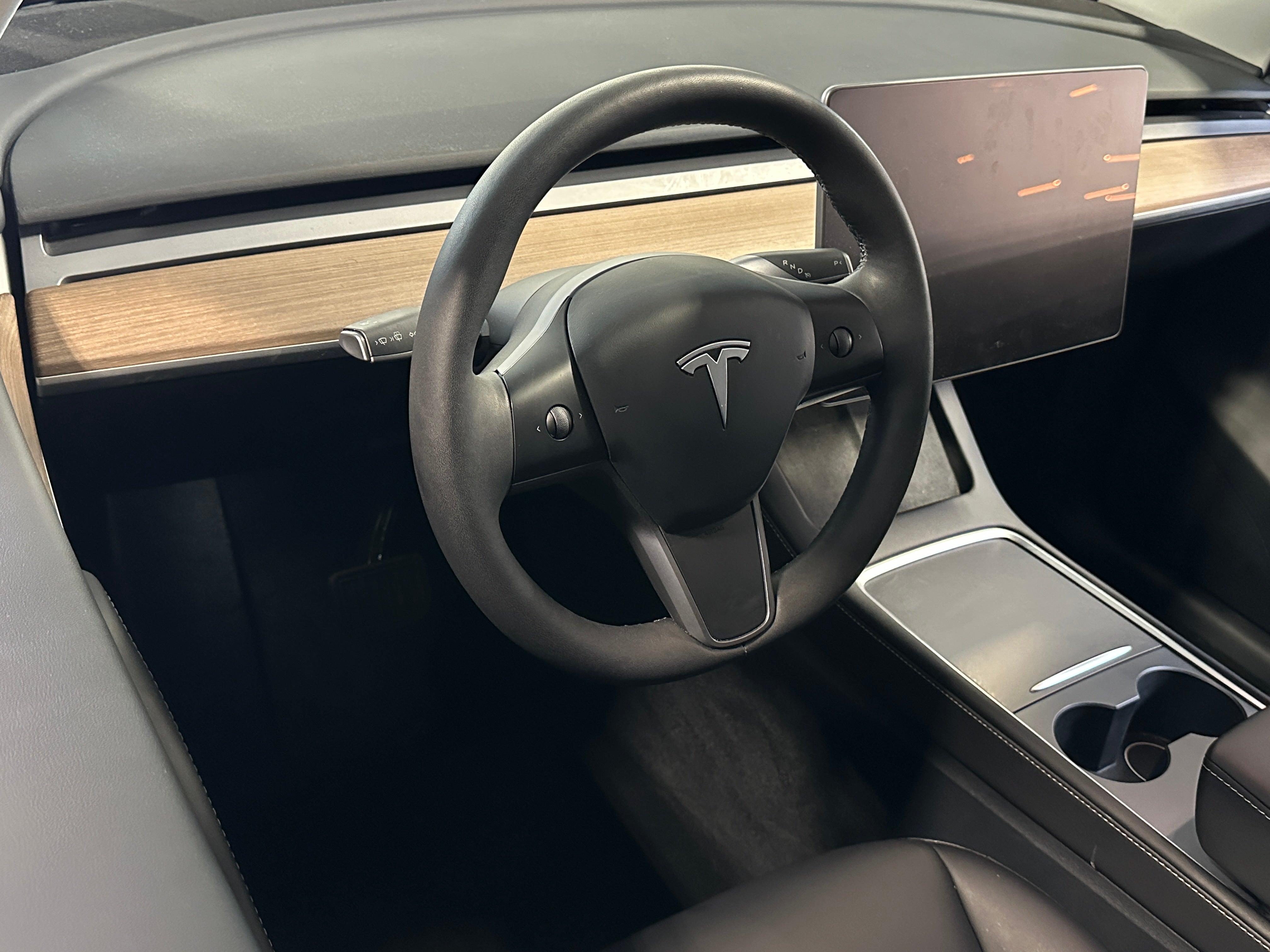 2023 Tesla Model Y Long Range 2