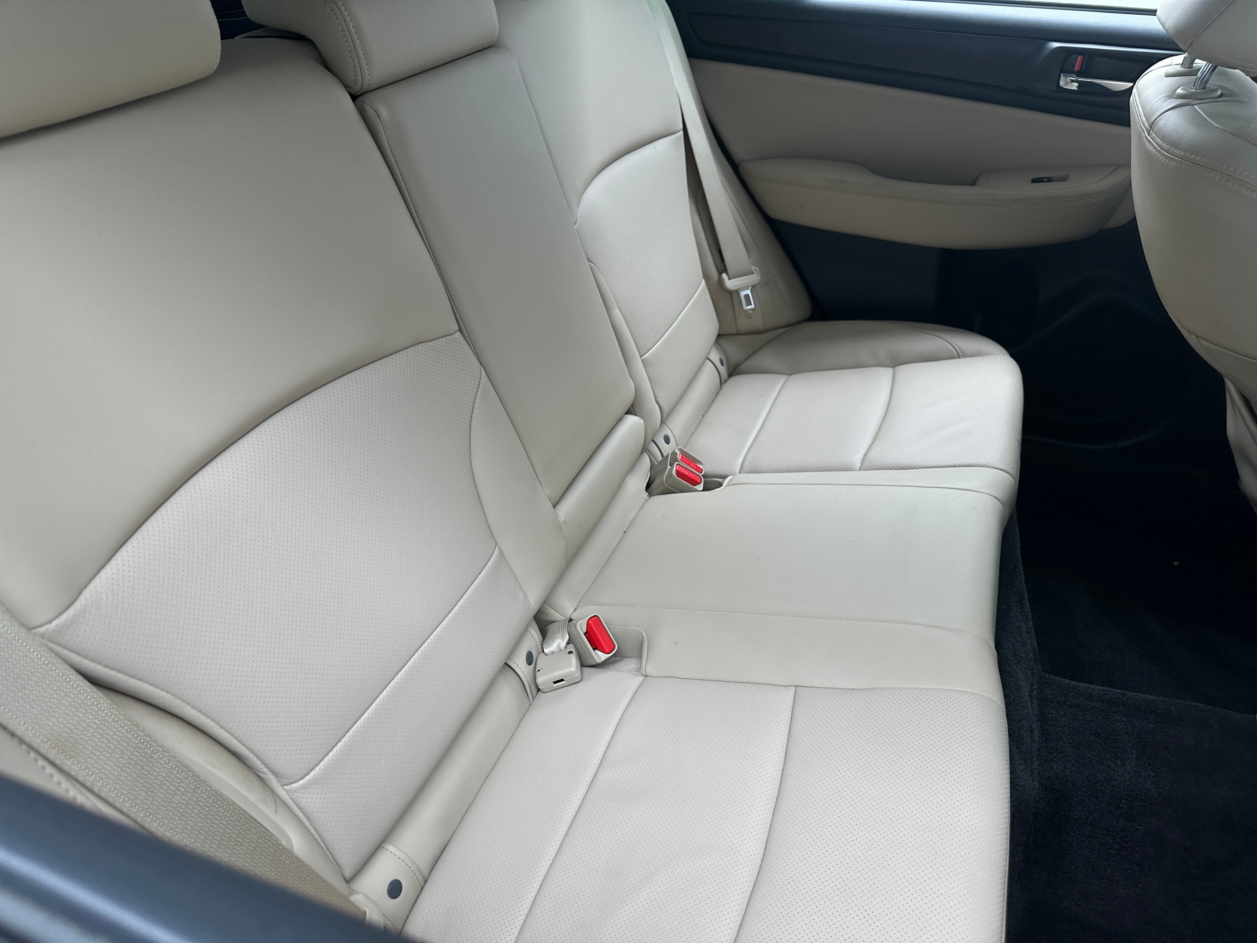 2015 Subaru Outback 2.5i Limited 5