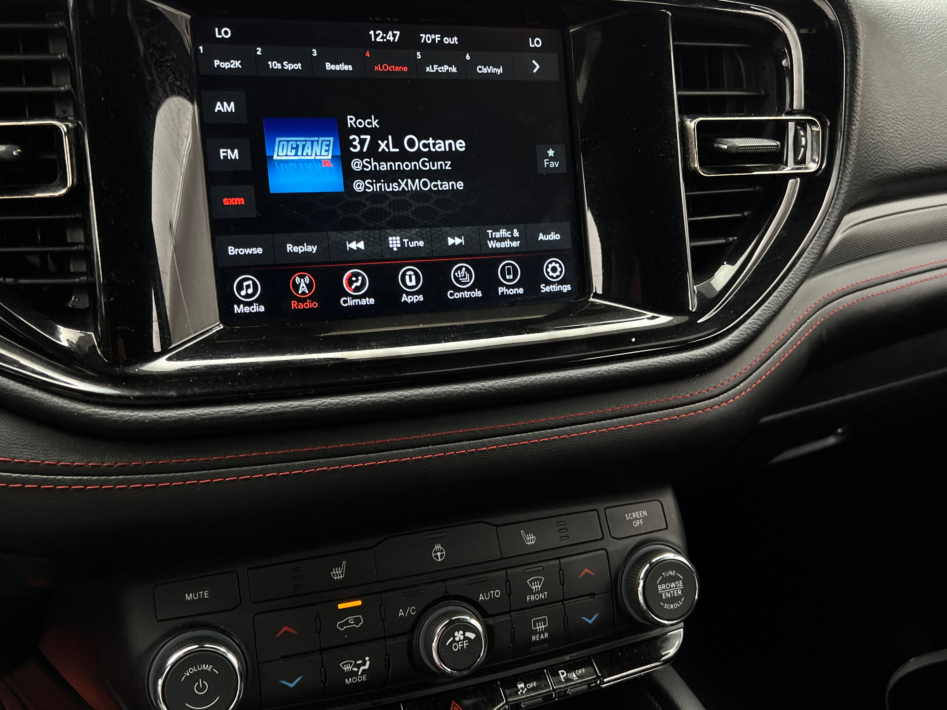 2023 Dodge Durango GT 4