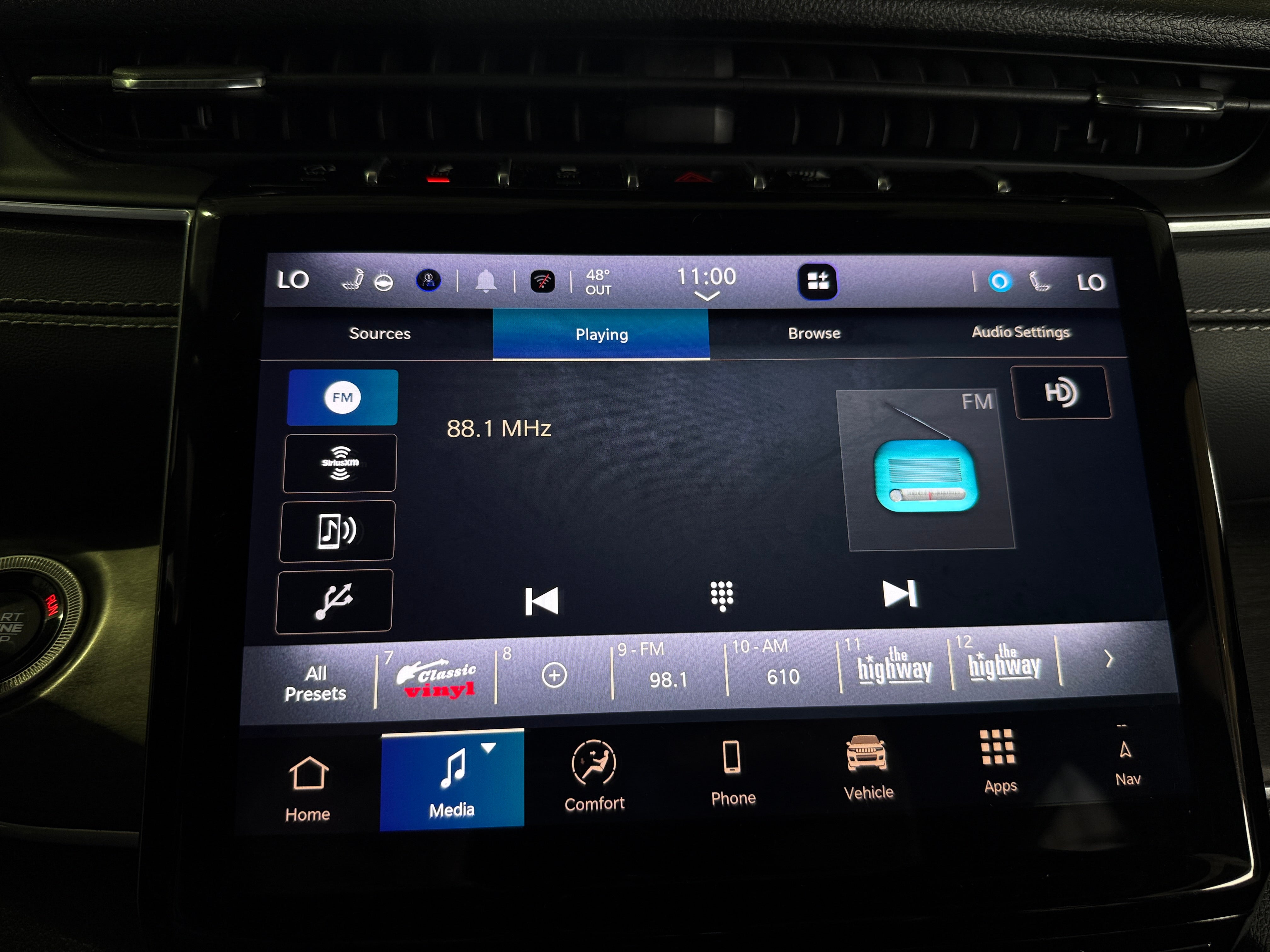 2024 Jeep Grand Cherokee L Limited Edition 3