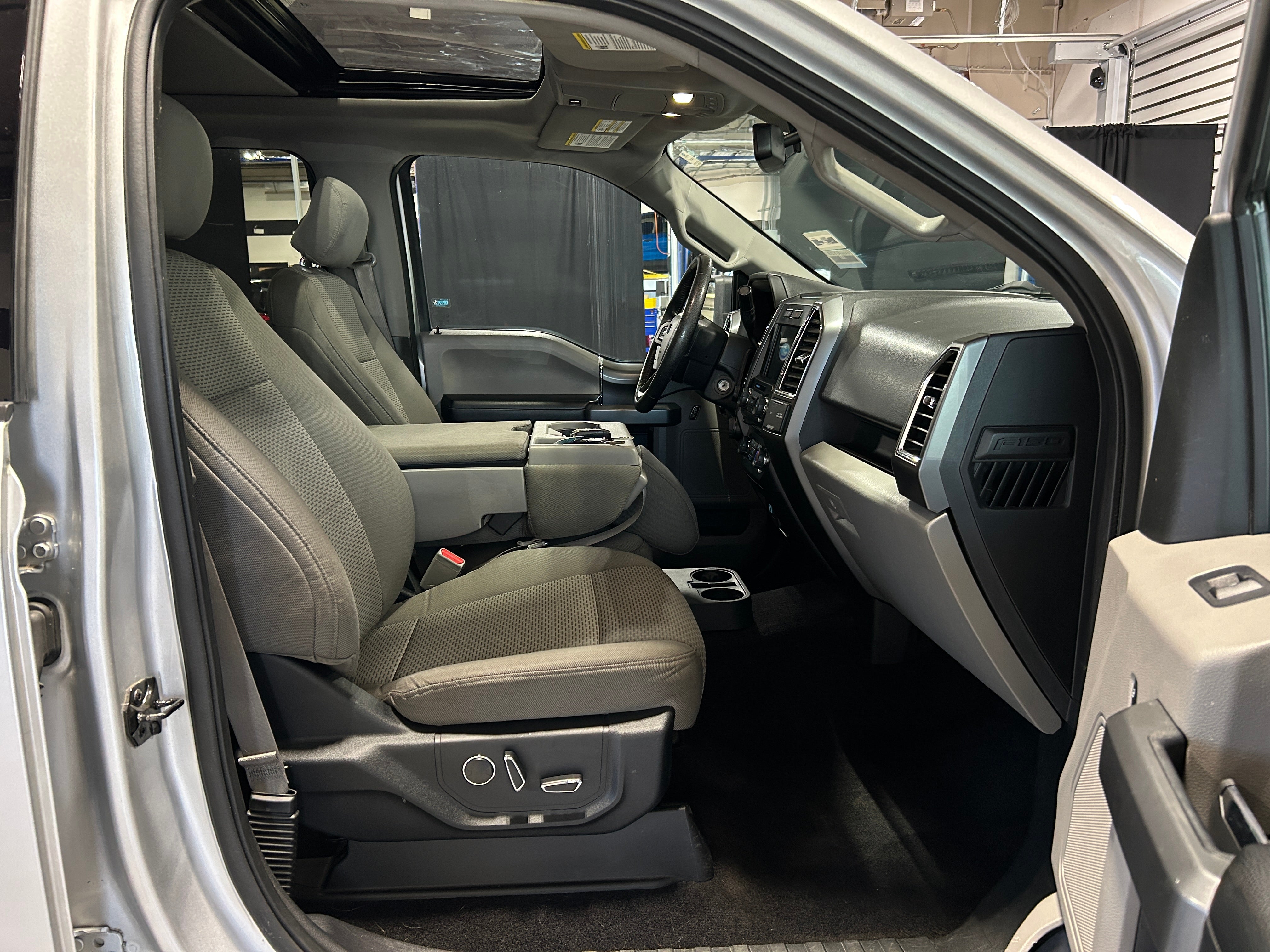 2016 Ford Econoline E-150 2