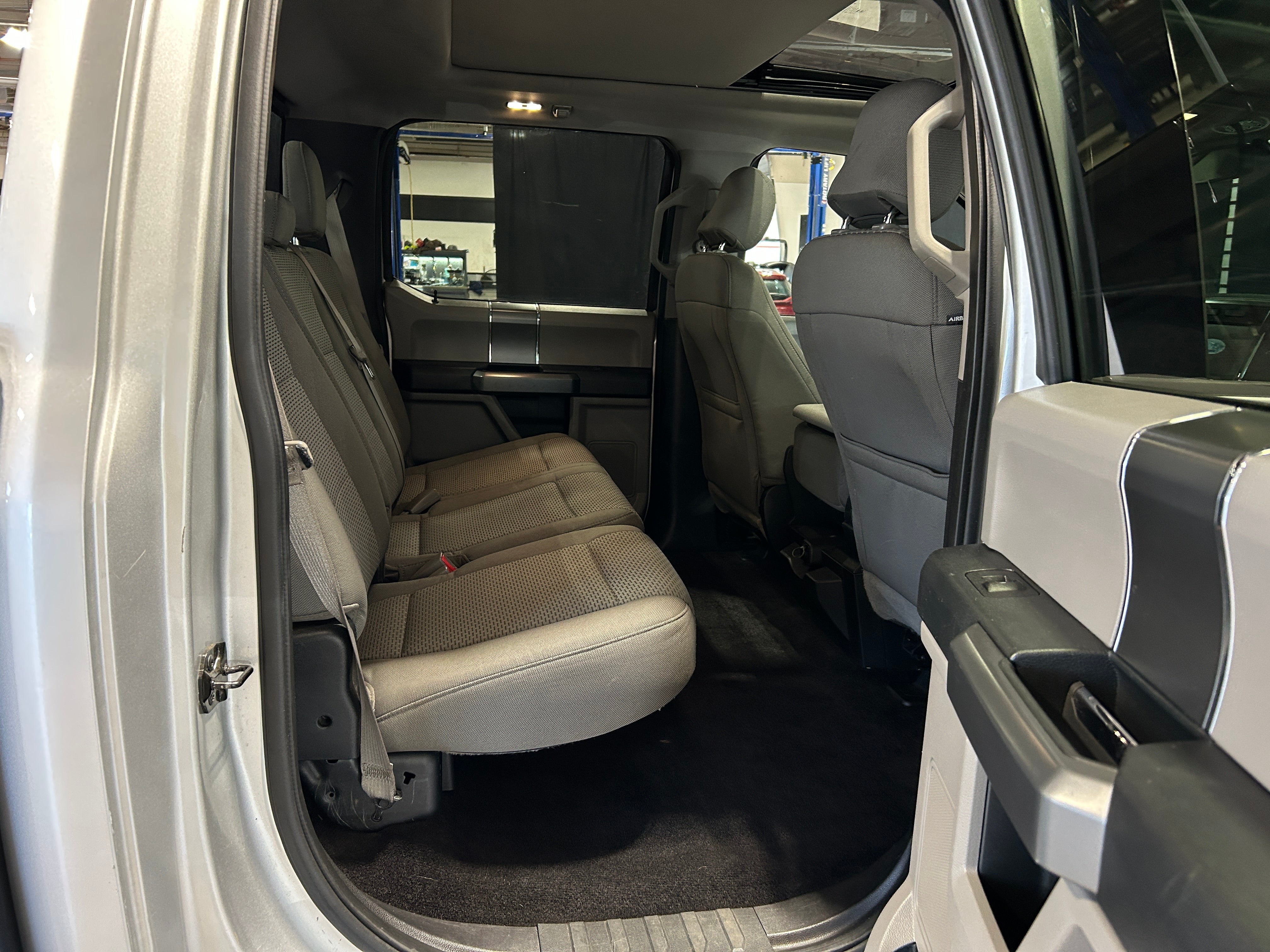 2016 Ford Econoline E-150 6
