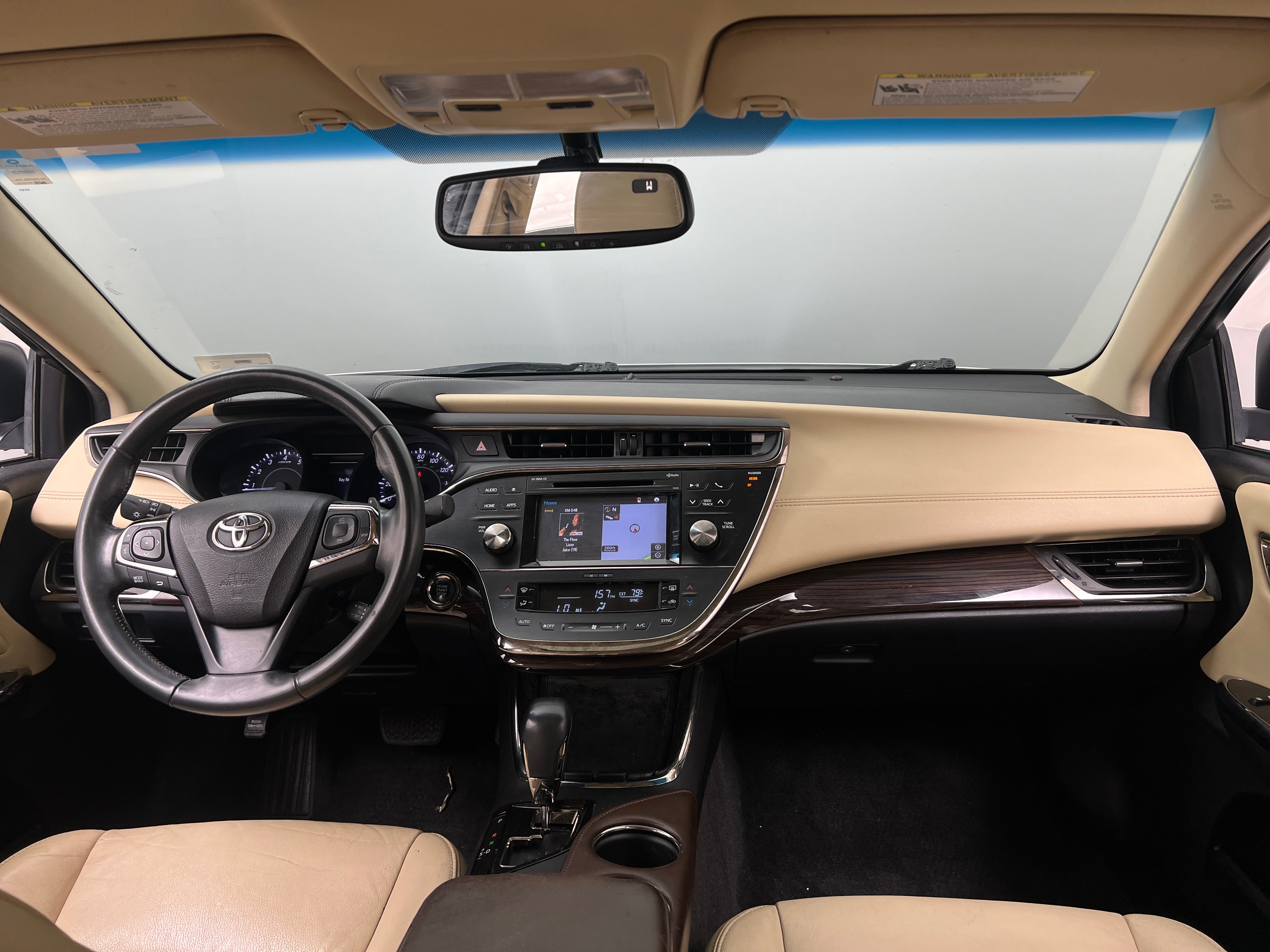 2015 Toyota Avalon XLE 2