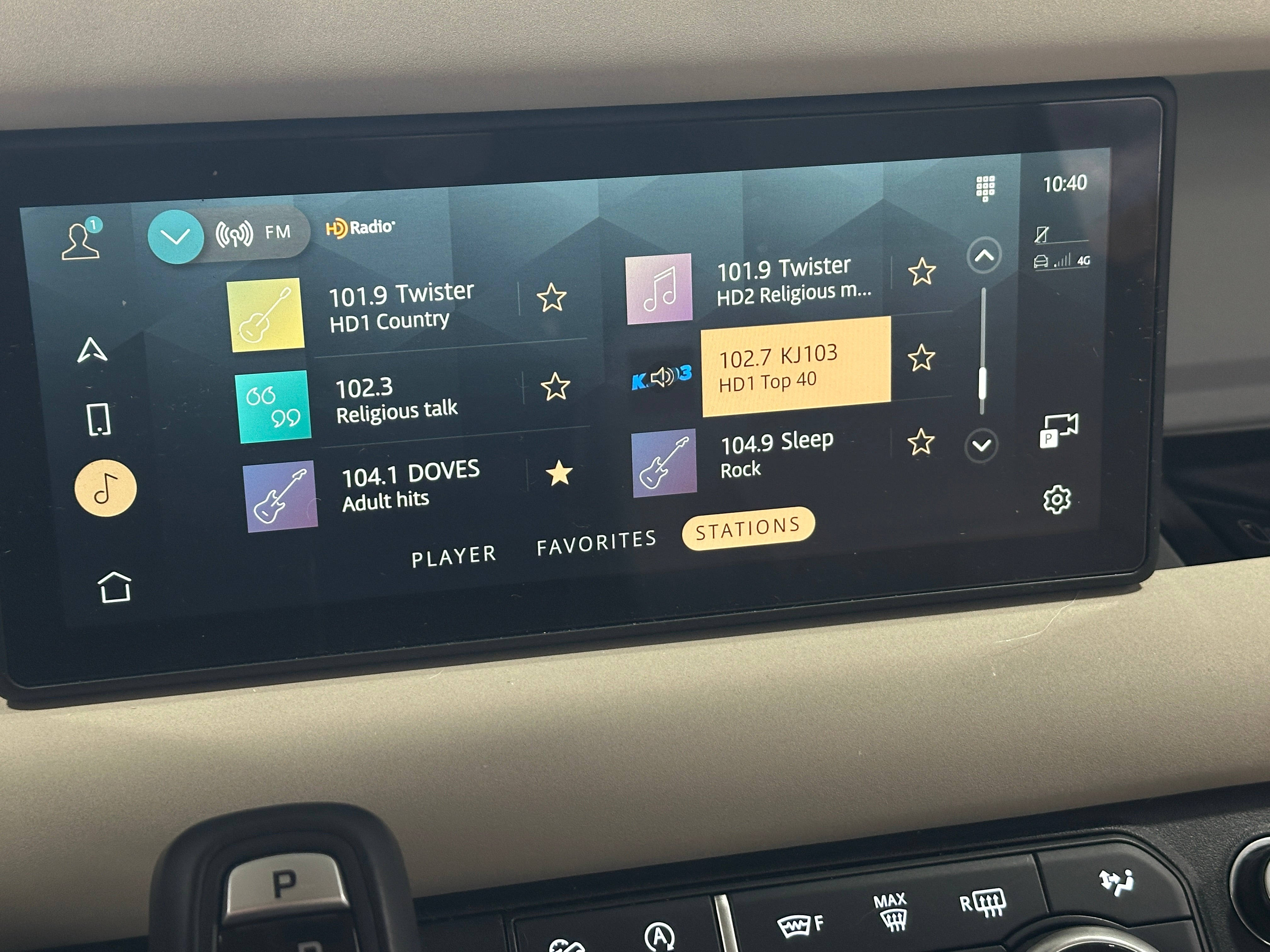 2023 Land Rover Defender 110 3