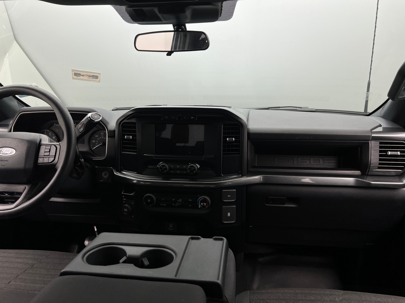 Thumbnail: 2023 Ford Econoline - 3