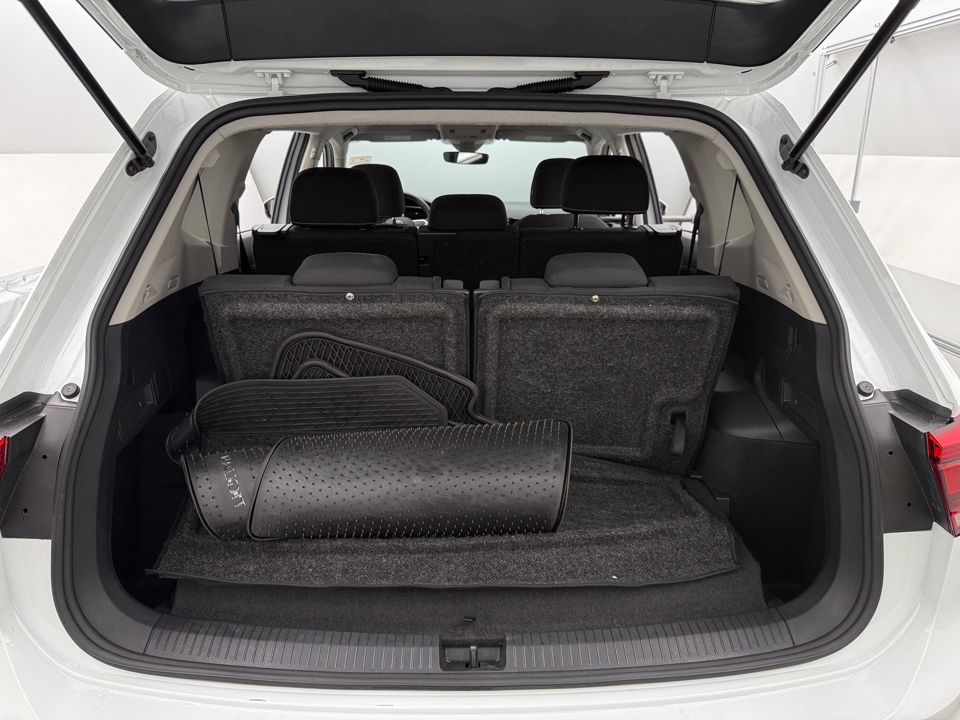 2024 Volkswagen Tiguan S 7