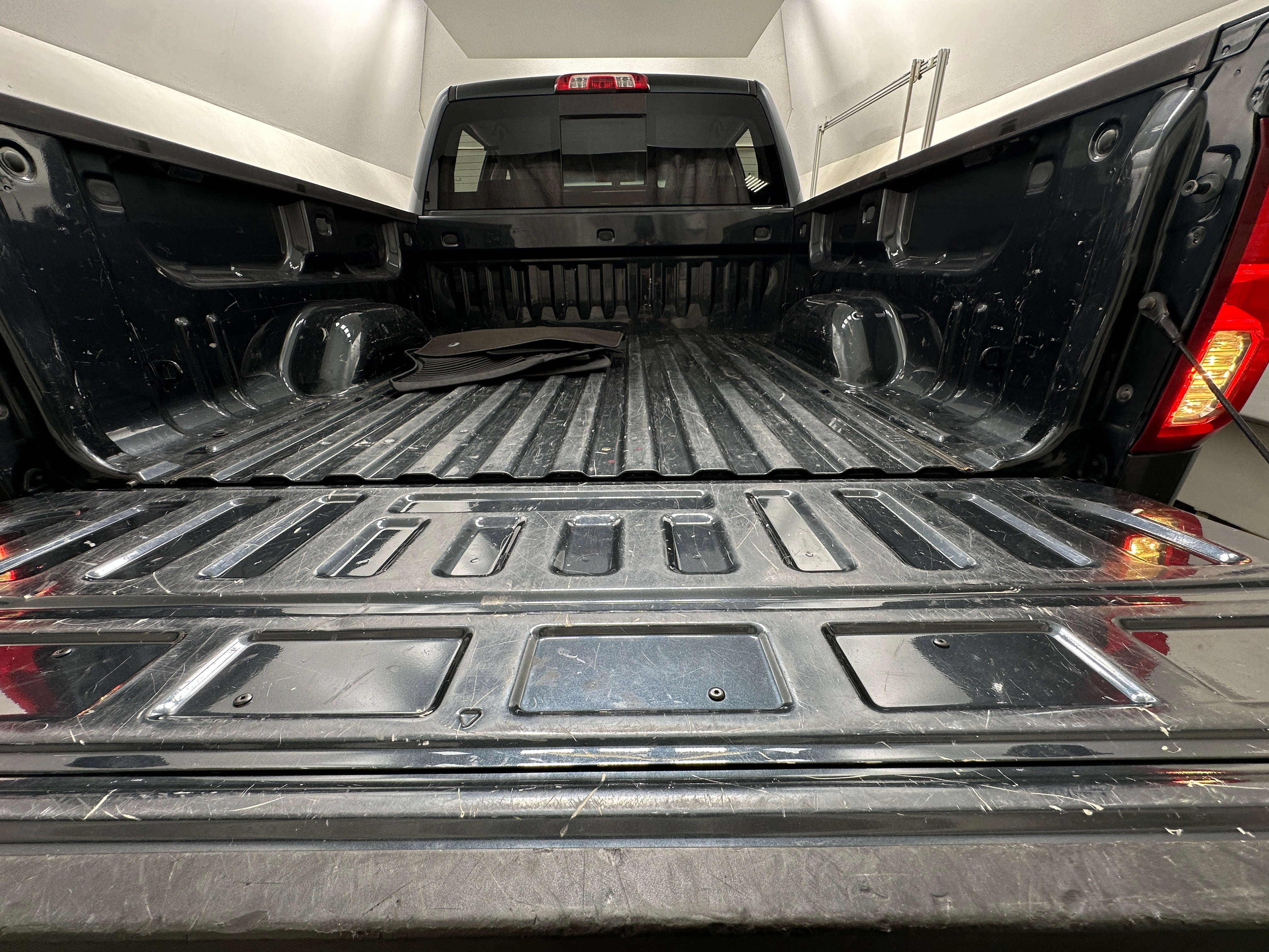 2018 Chevrolet Silverado 1500 LTZ 6