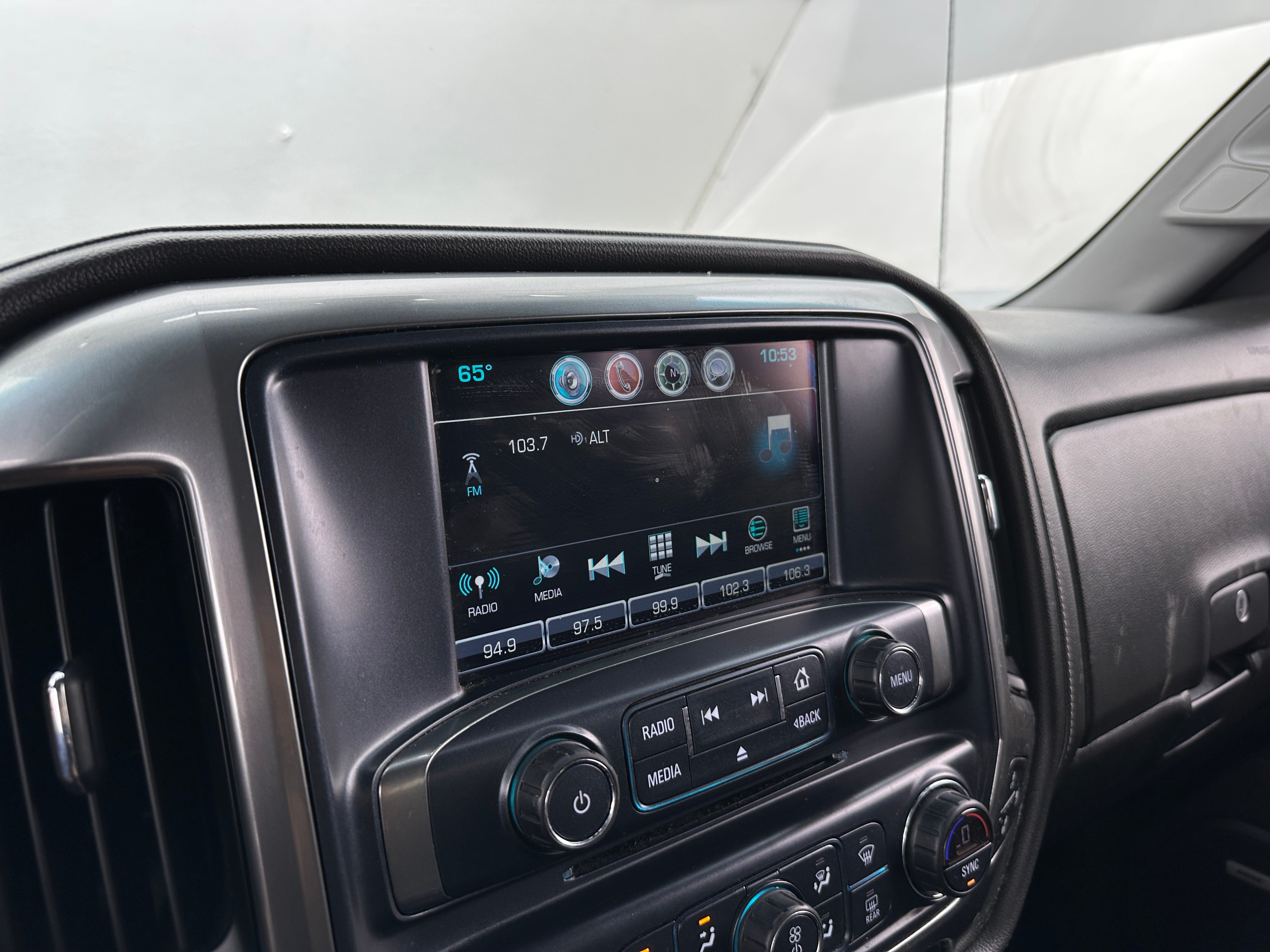 2018 Chevrolet Silverado 1500 LTZ 3