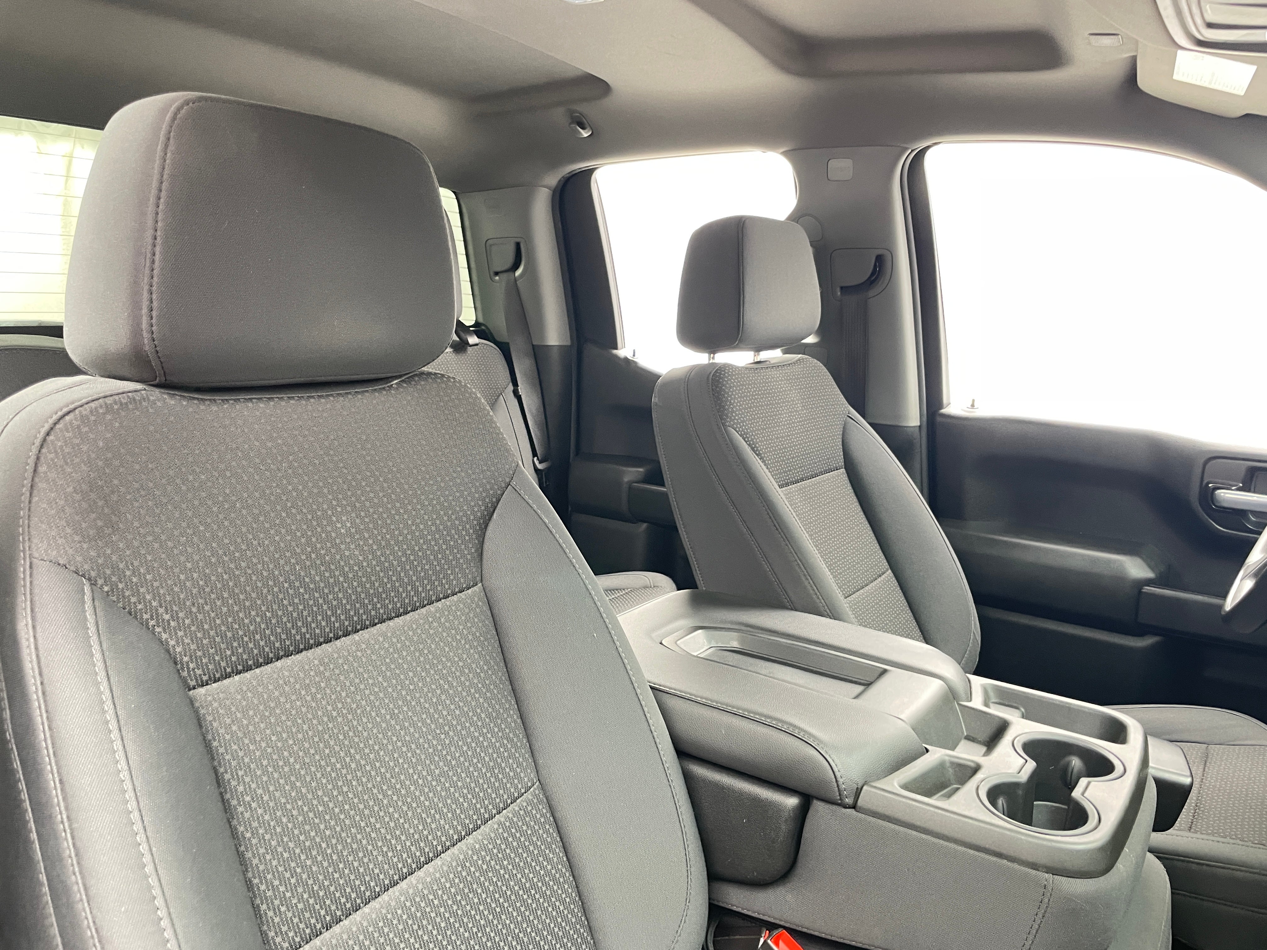 2020 Chevrolet Silverado 1500 Custom 2