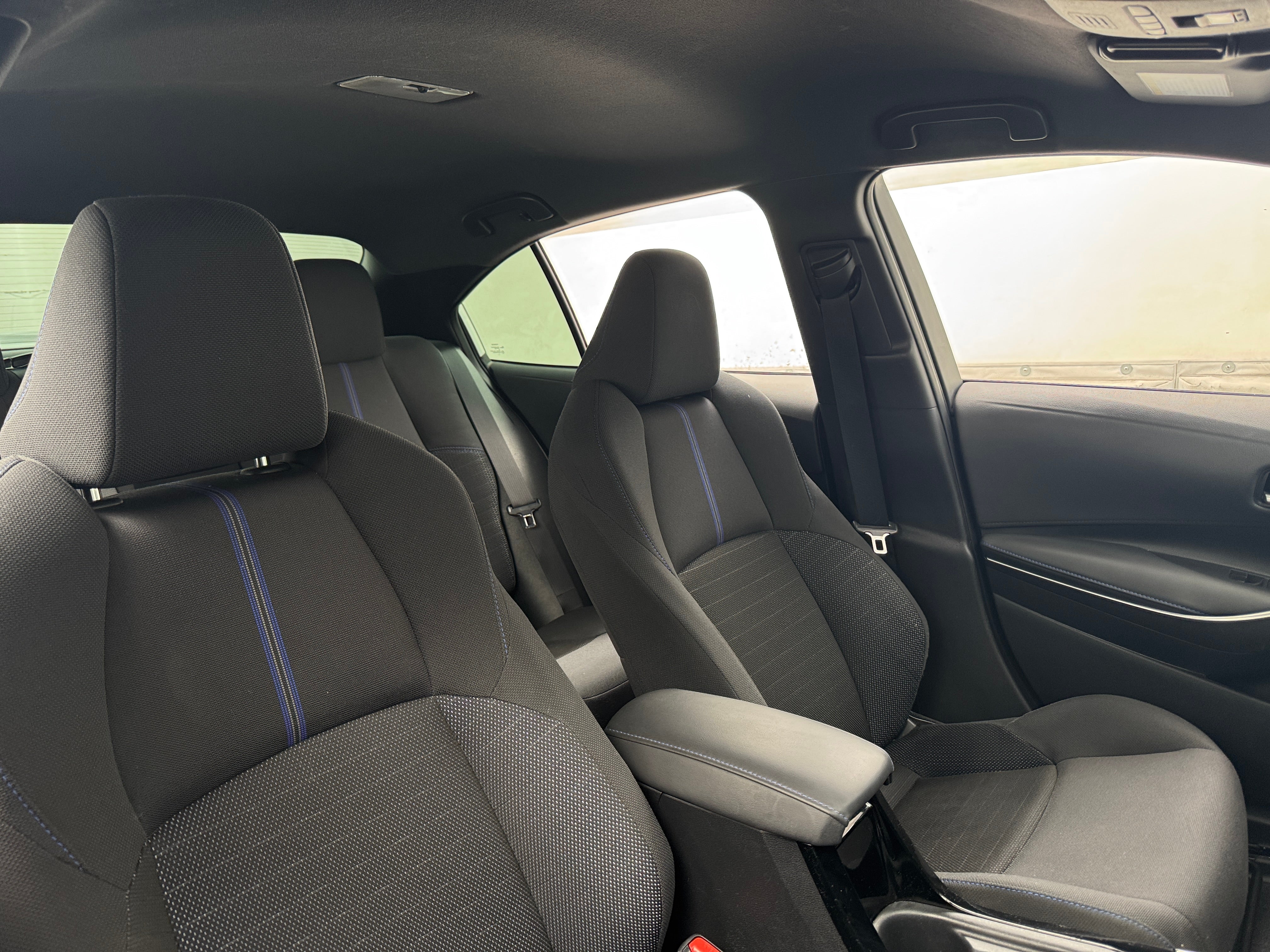 2020 Toyota Corolla SE 2
