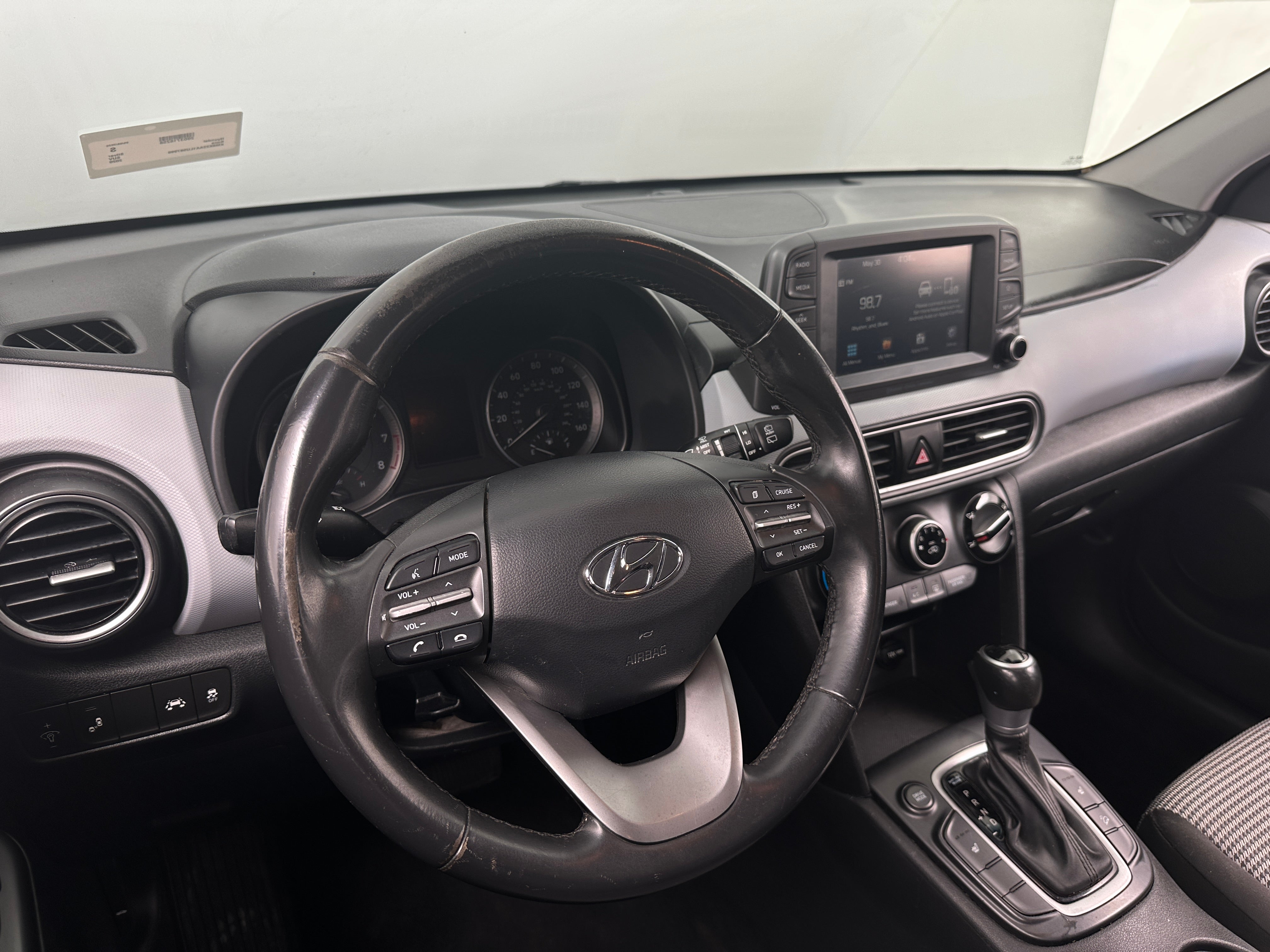 2020 Hyundai Kona SEL 3