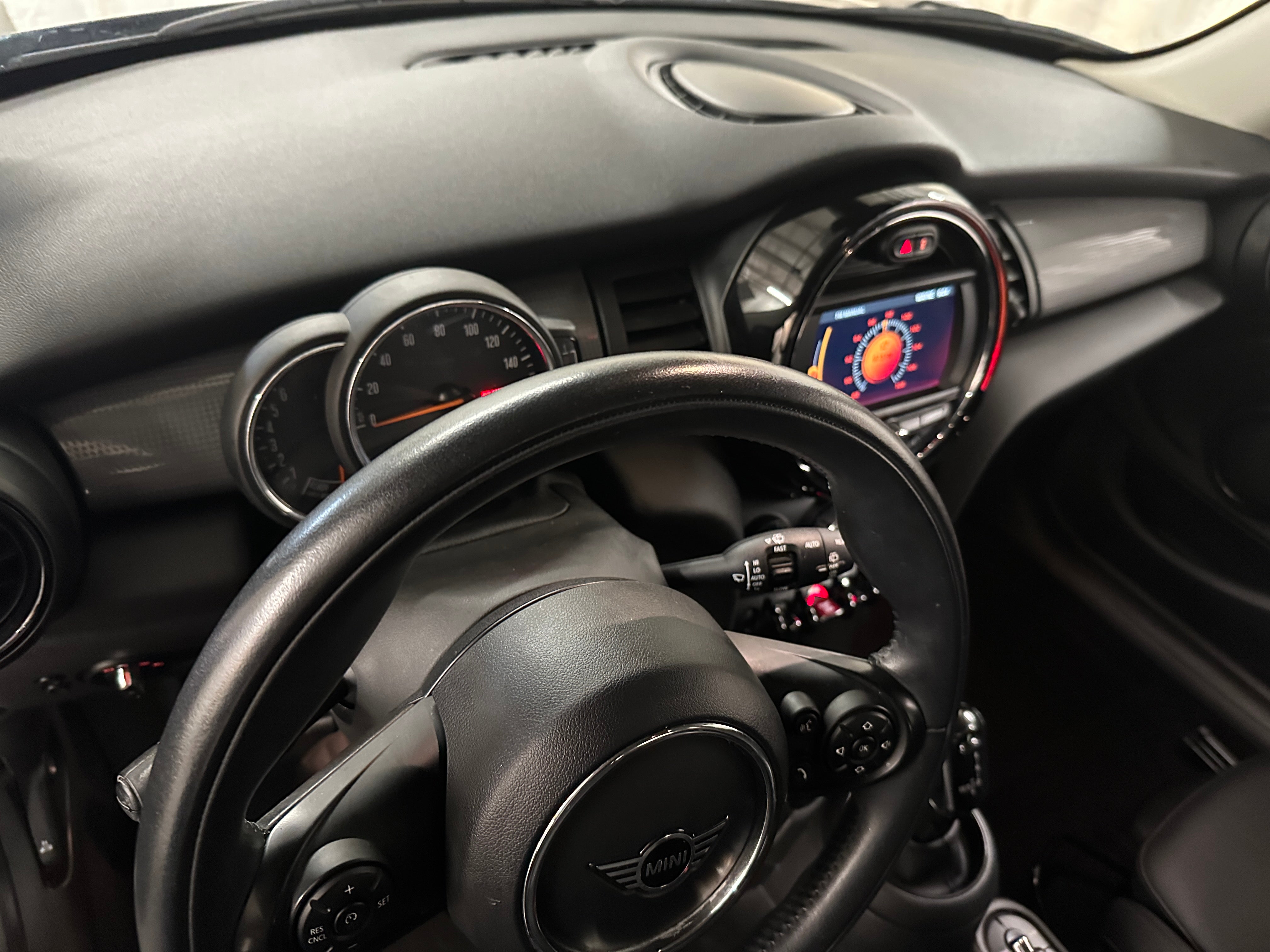 2021 MINI Cooper Hardtop 4 Door 2
