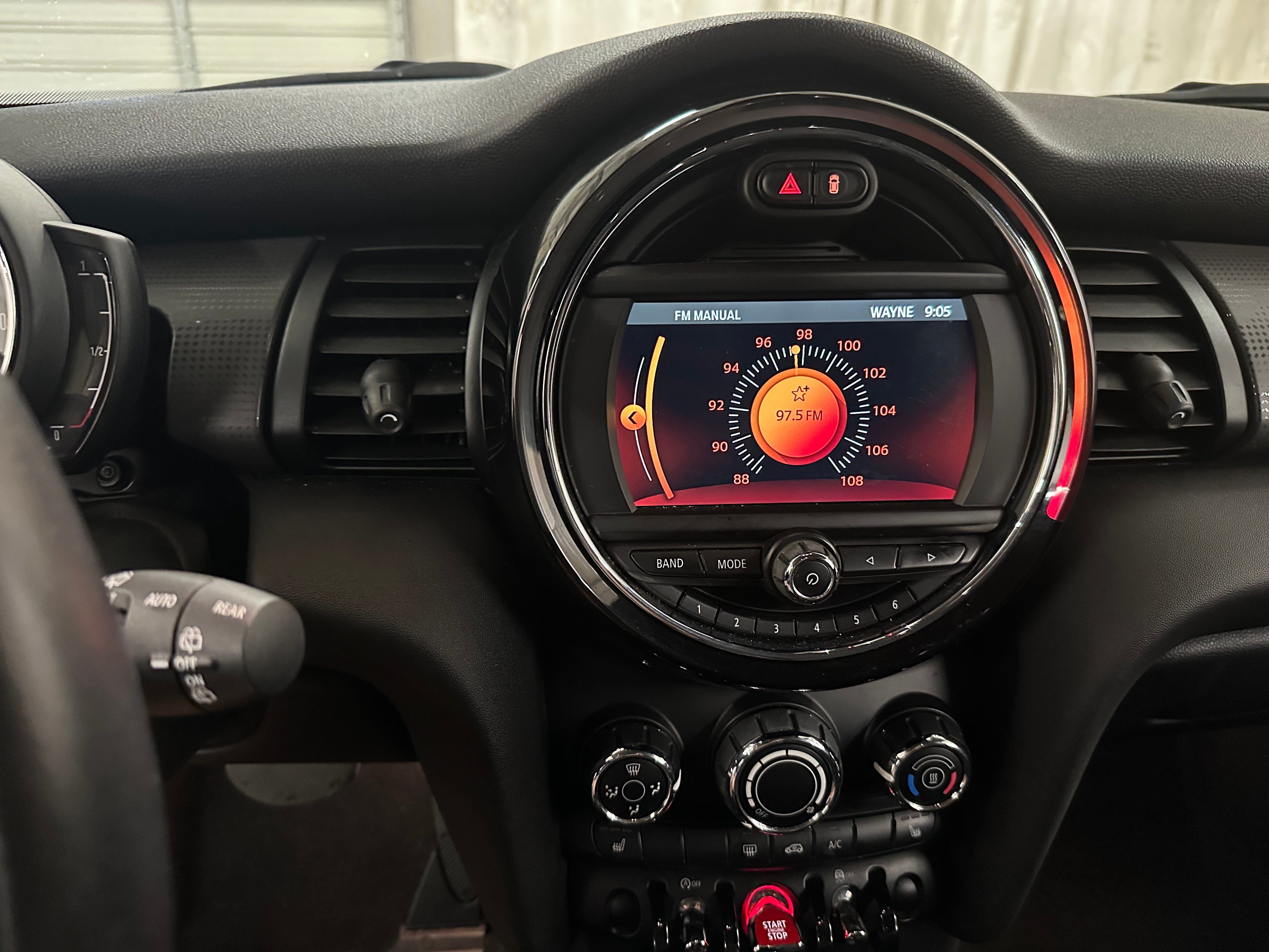 2021 MINI Cooper Hardtop 4 Door 3