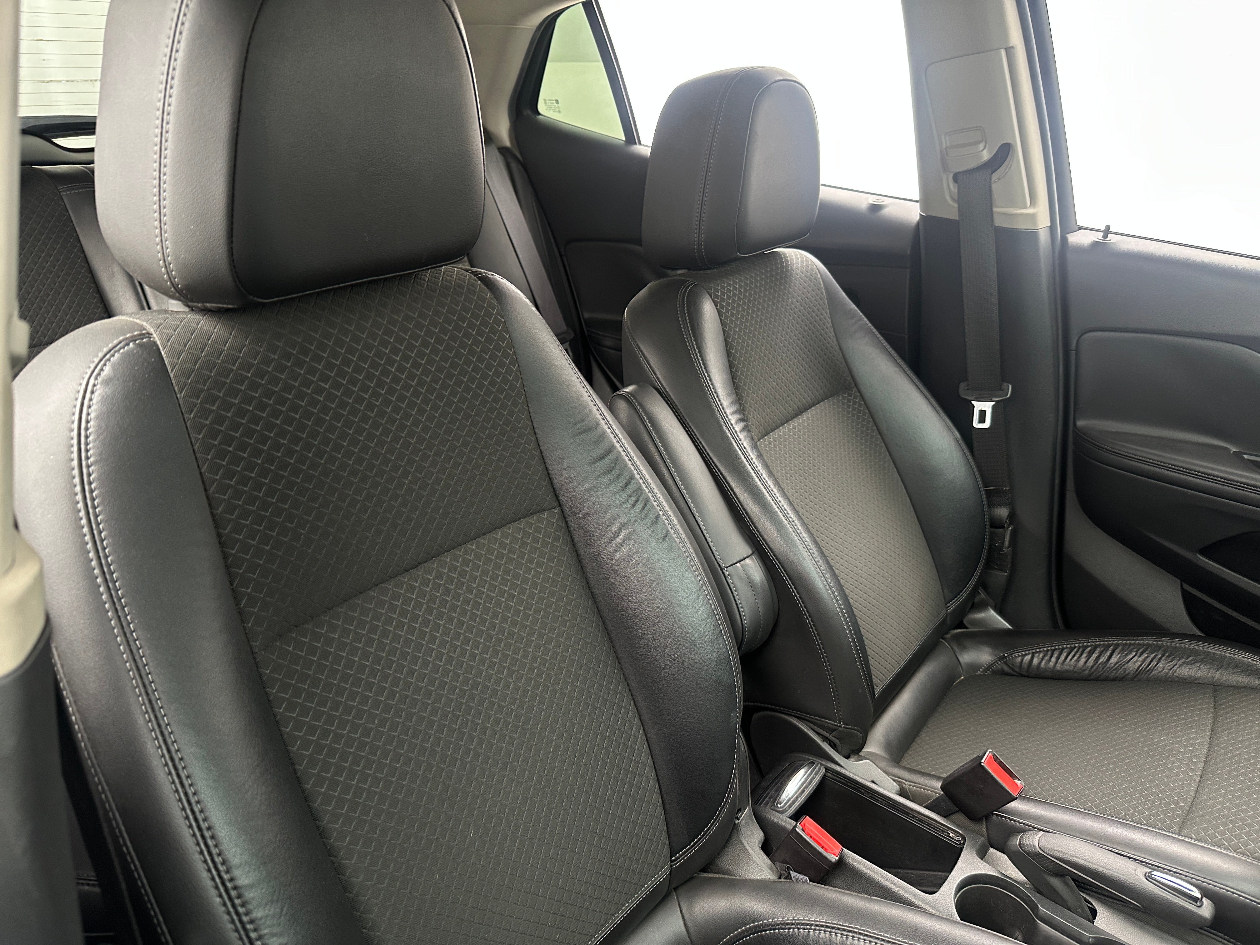 2017 Buick Encore Sport Touring 2