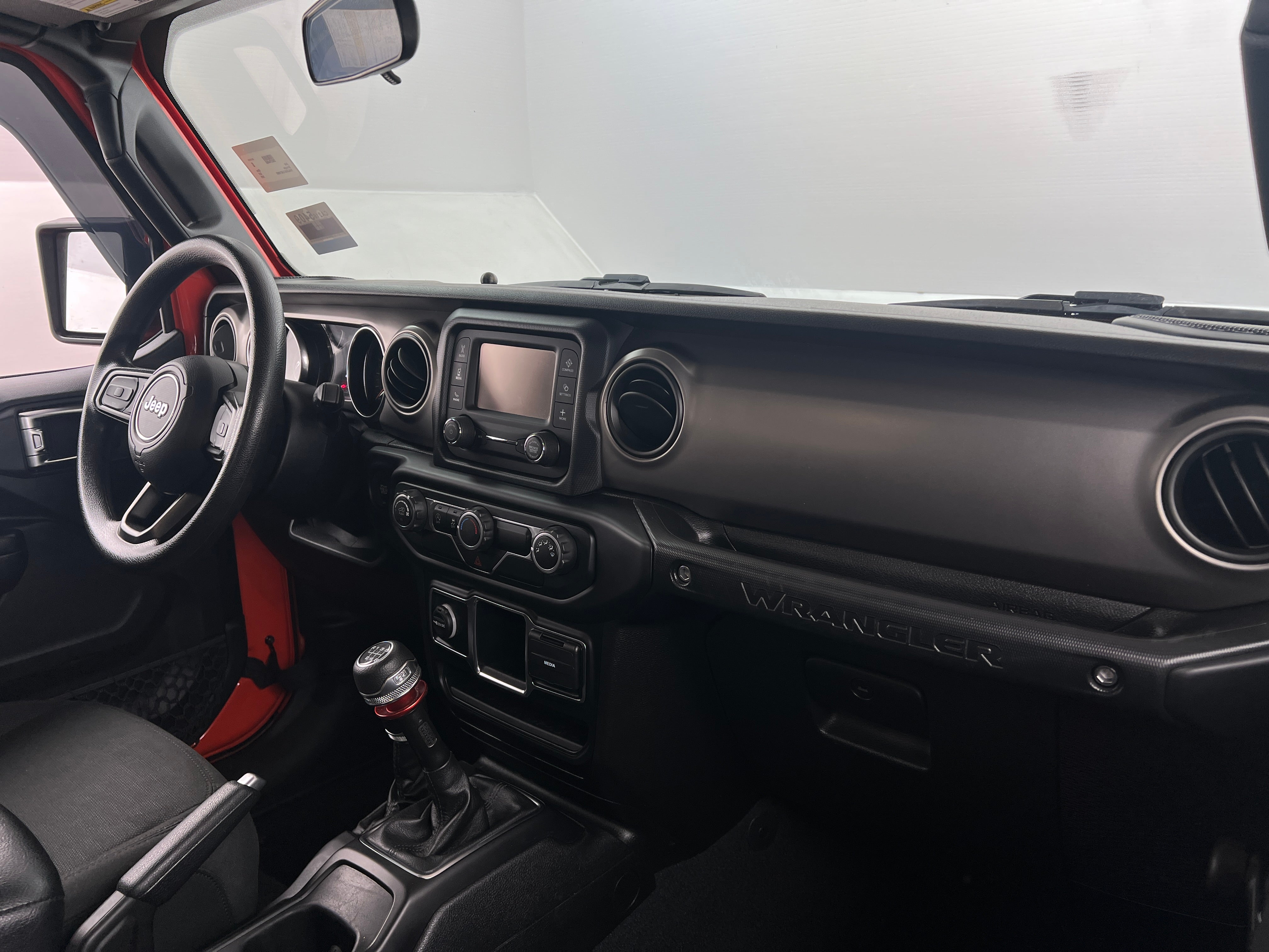 2020 Jeep Wrangler Sport 3