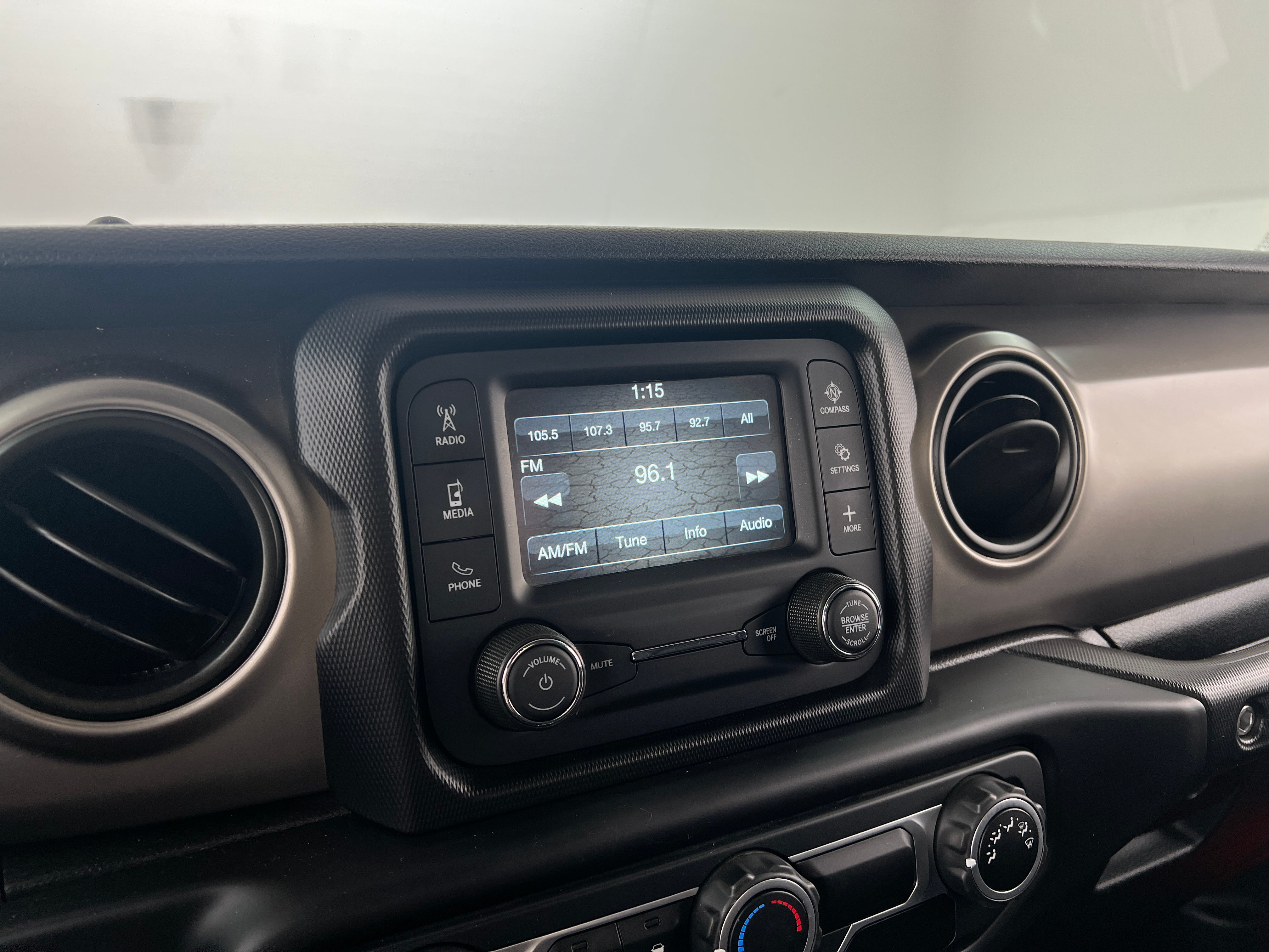 2020 Jeep Wrangler Sport 4