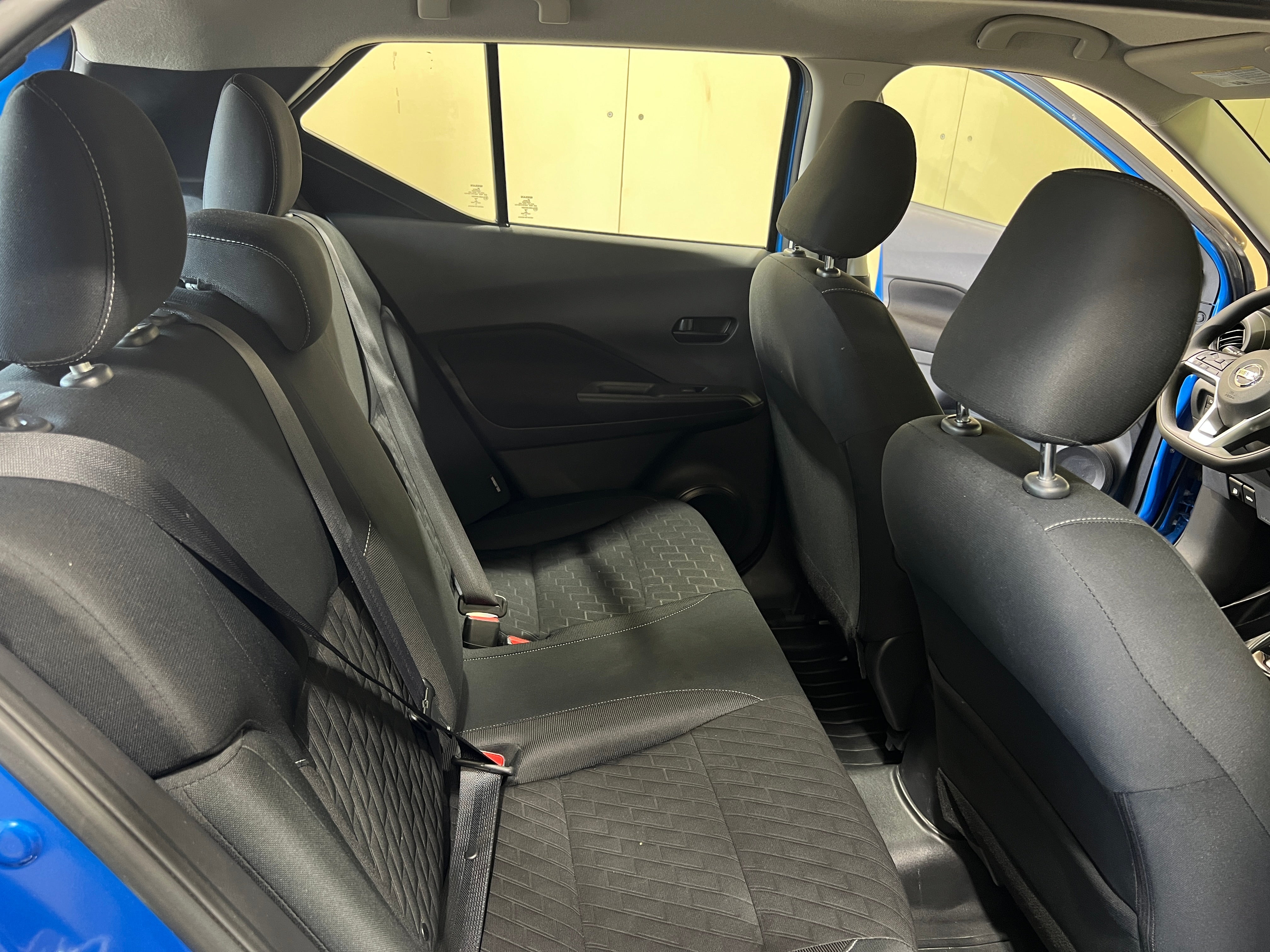 2021 Nissan Kicks S 6