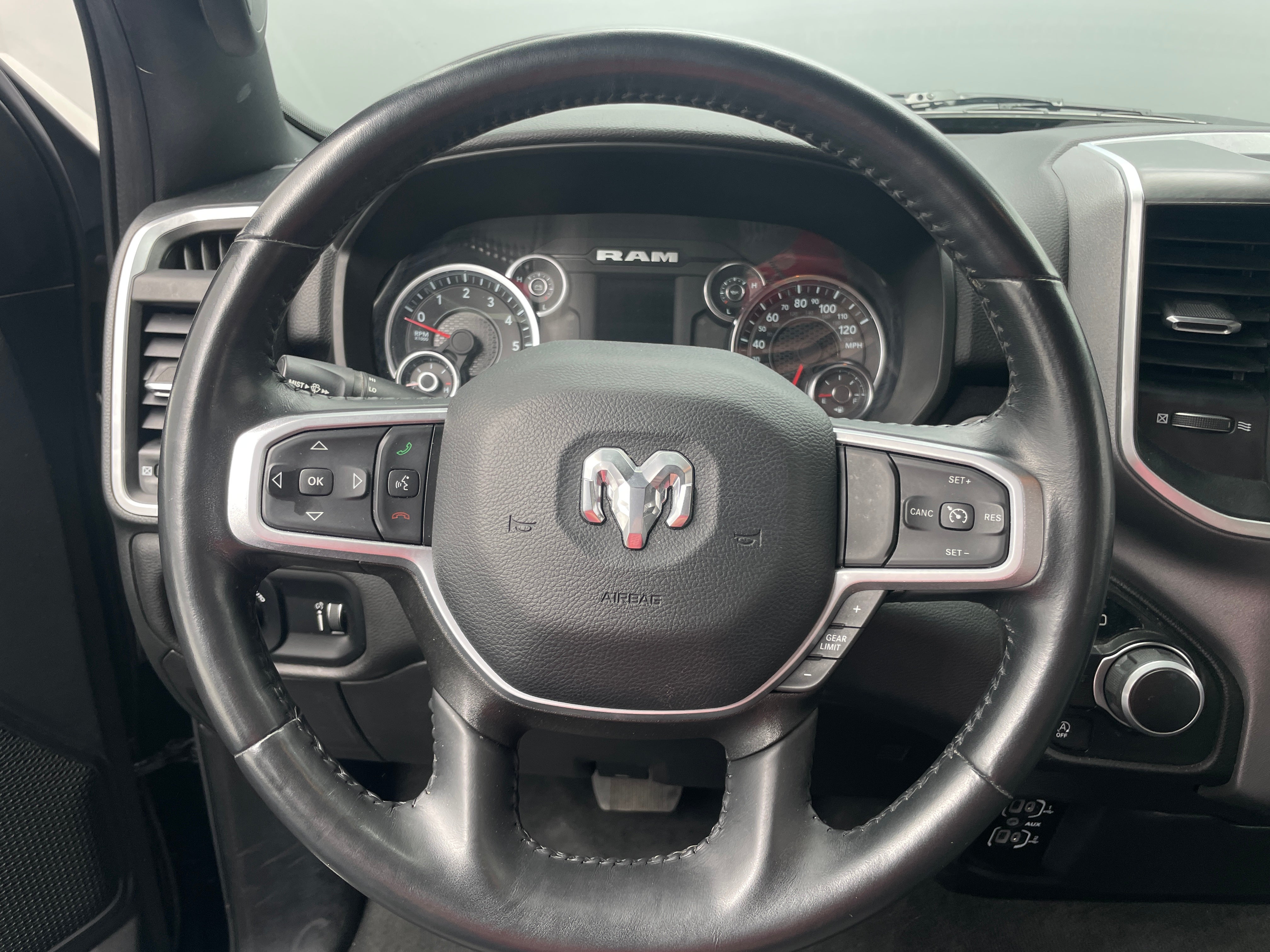 2023 RAM 1500 Big Horn 5