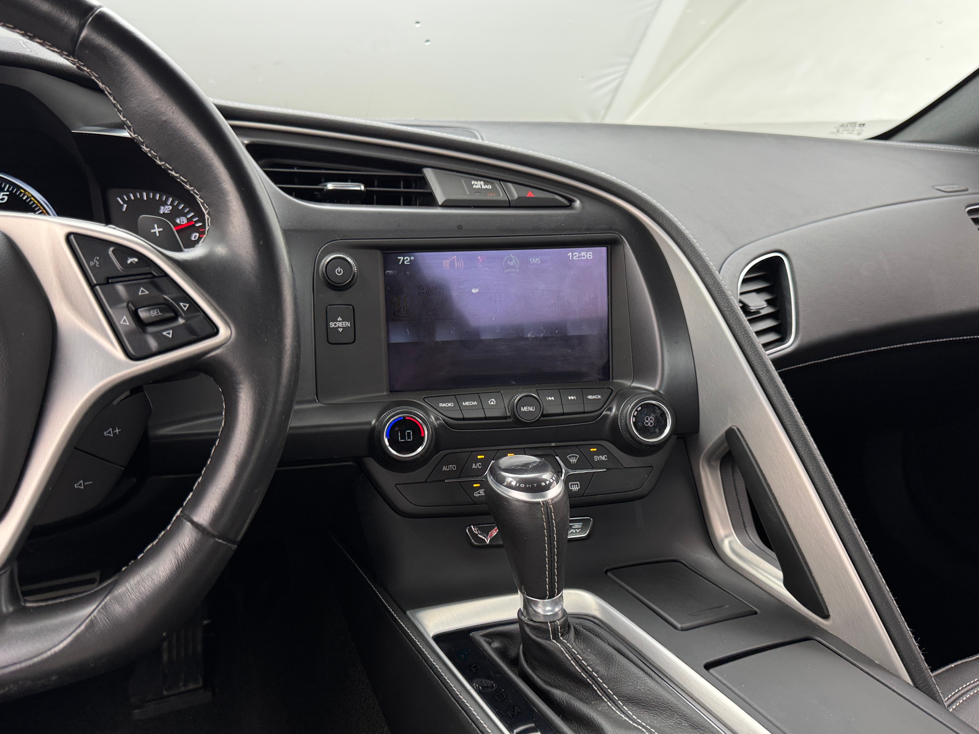 2017 Chevrolet Corvette Stingray 2