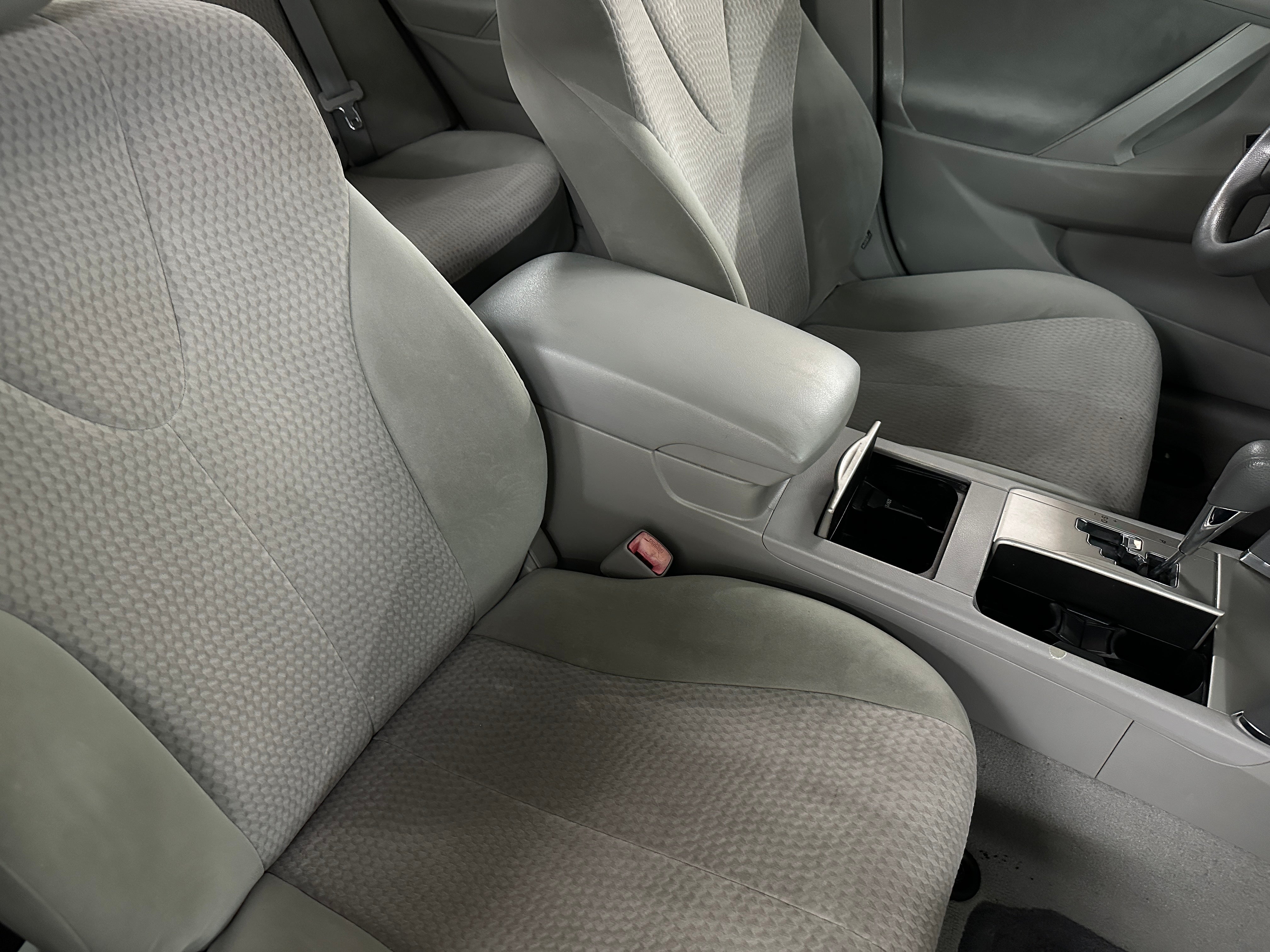 2011 Toyota Camry LE 2