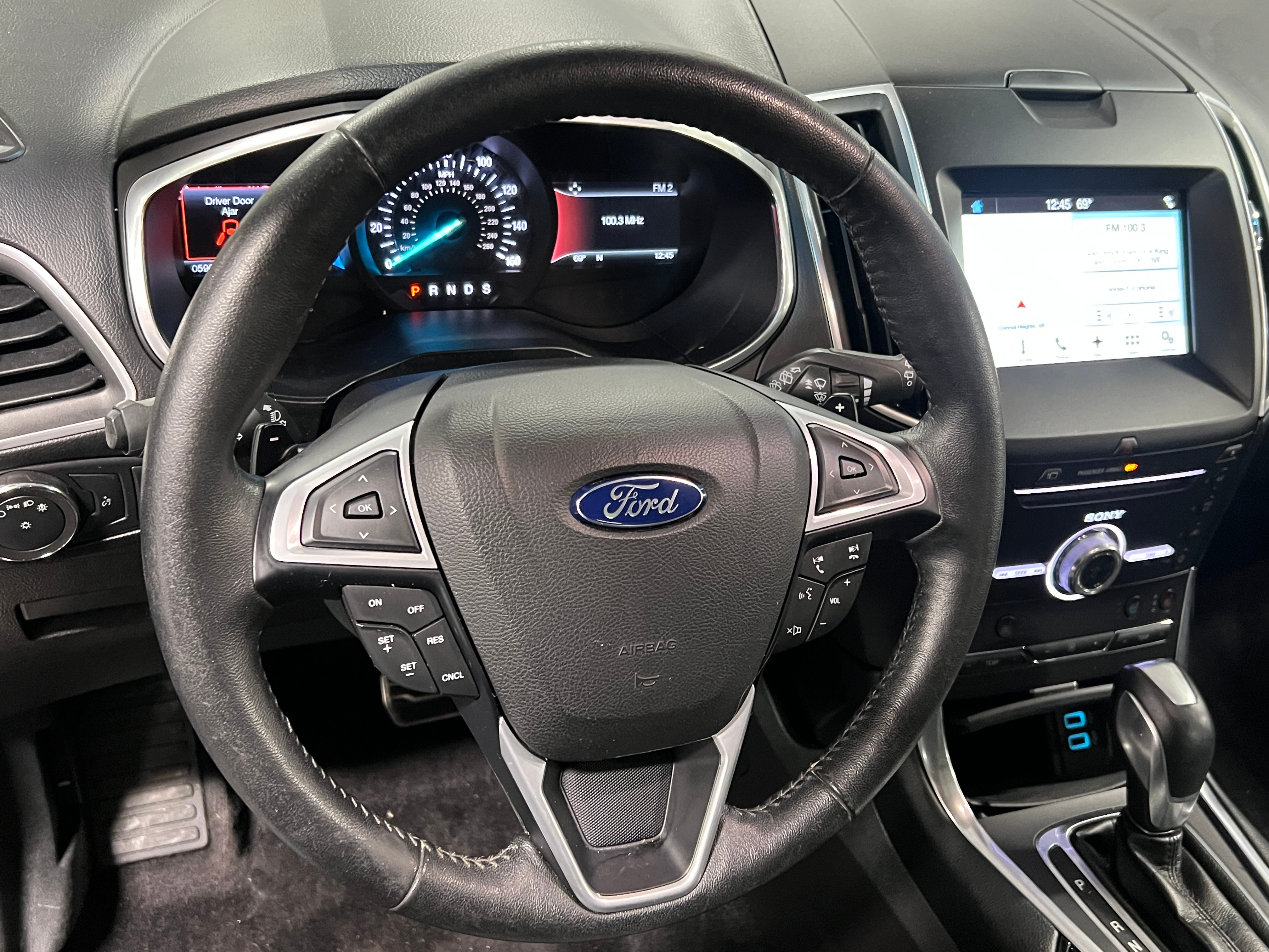 2017 Ford Edge Sport 4