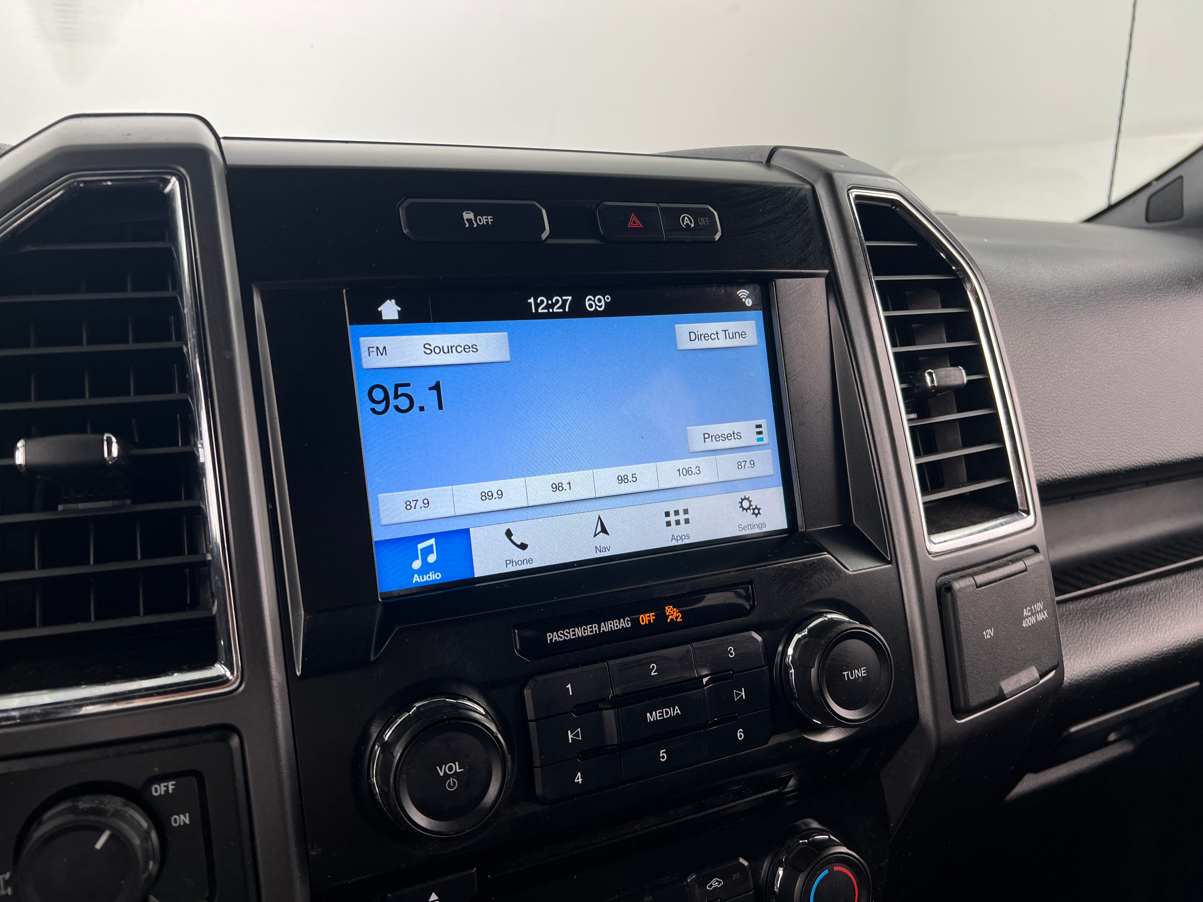 2016 Ford Econoline E-150 4