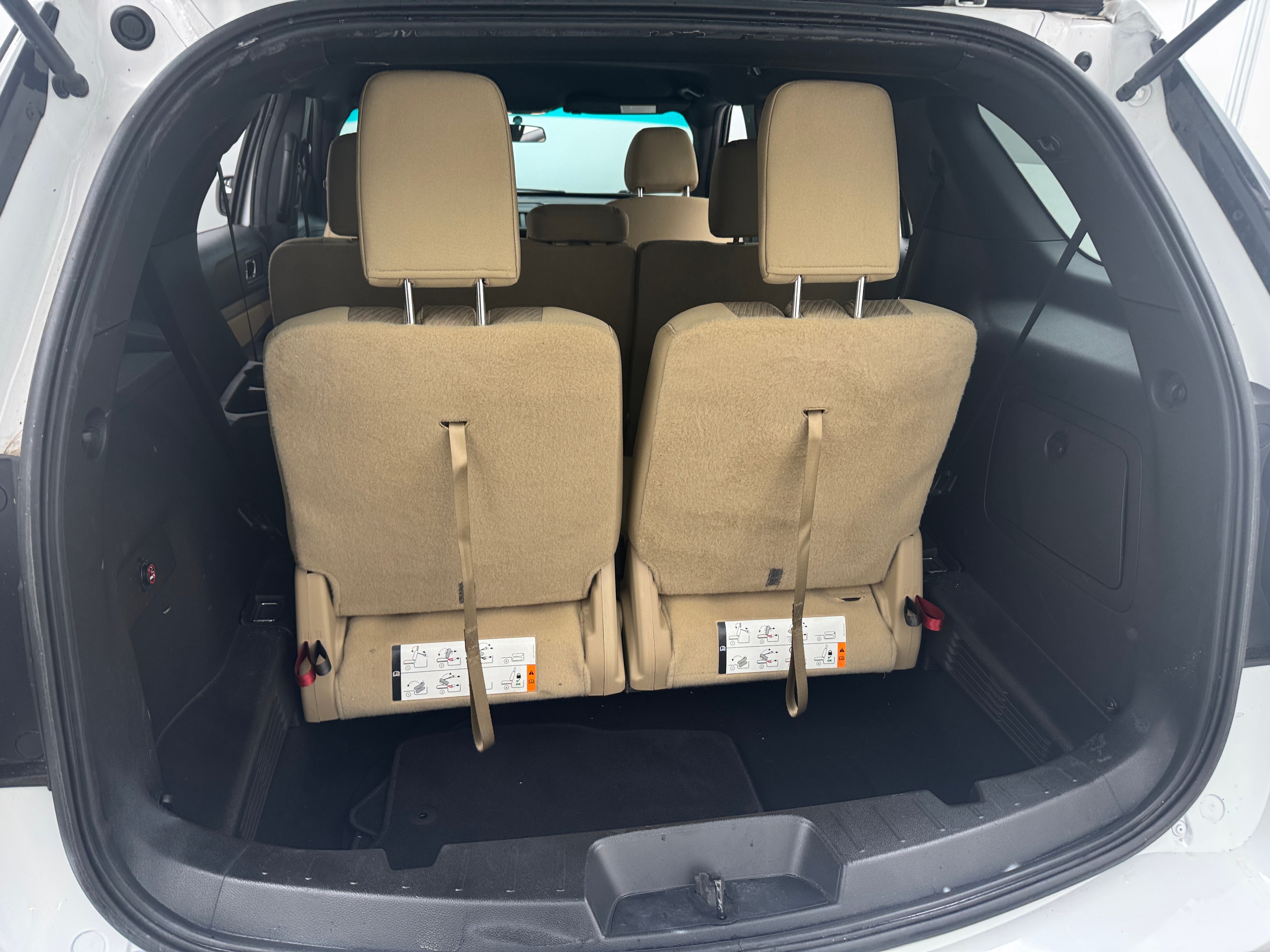 2017 Ford Explorer Base 7