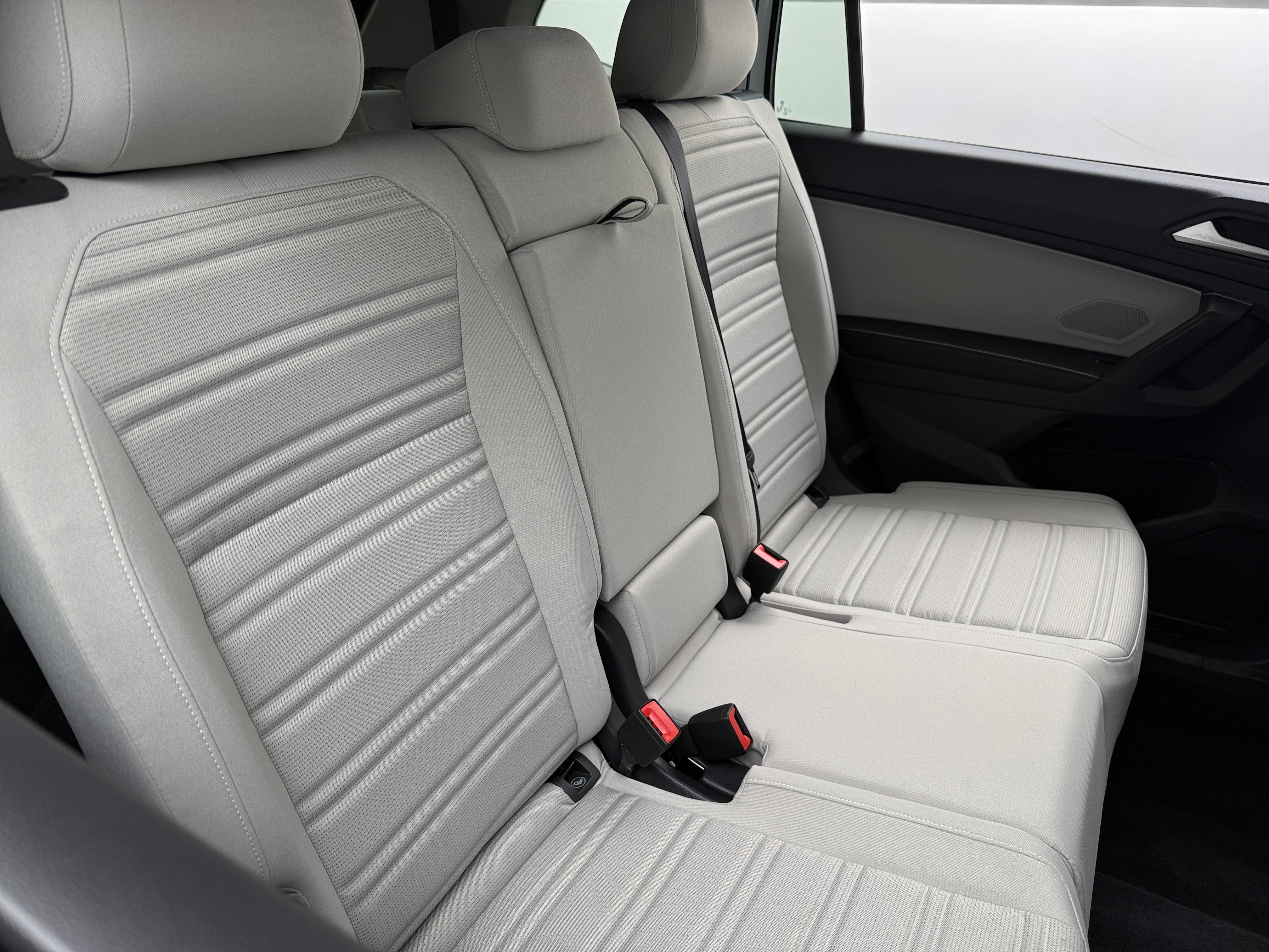 2022 Volkswagen Tiguan S 6