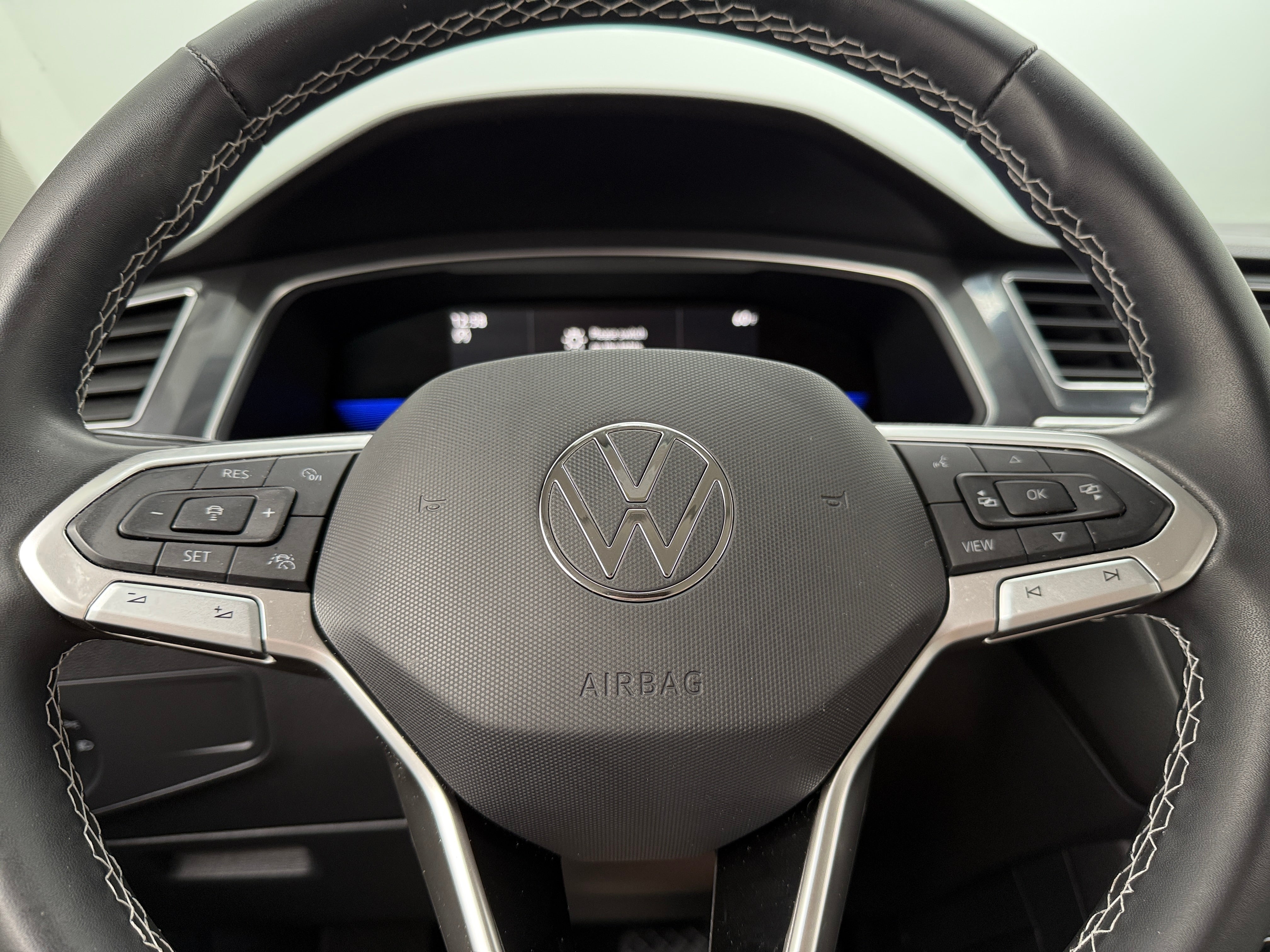 2022 Volkswagen Tiguan S 5