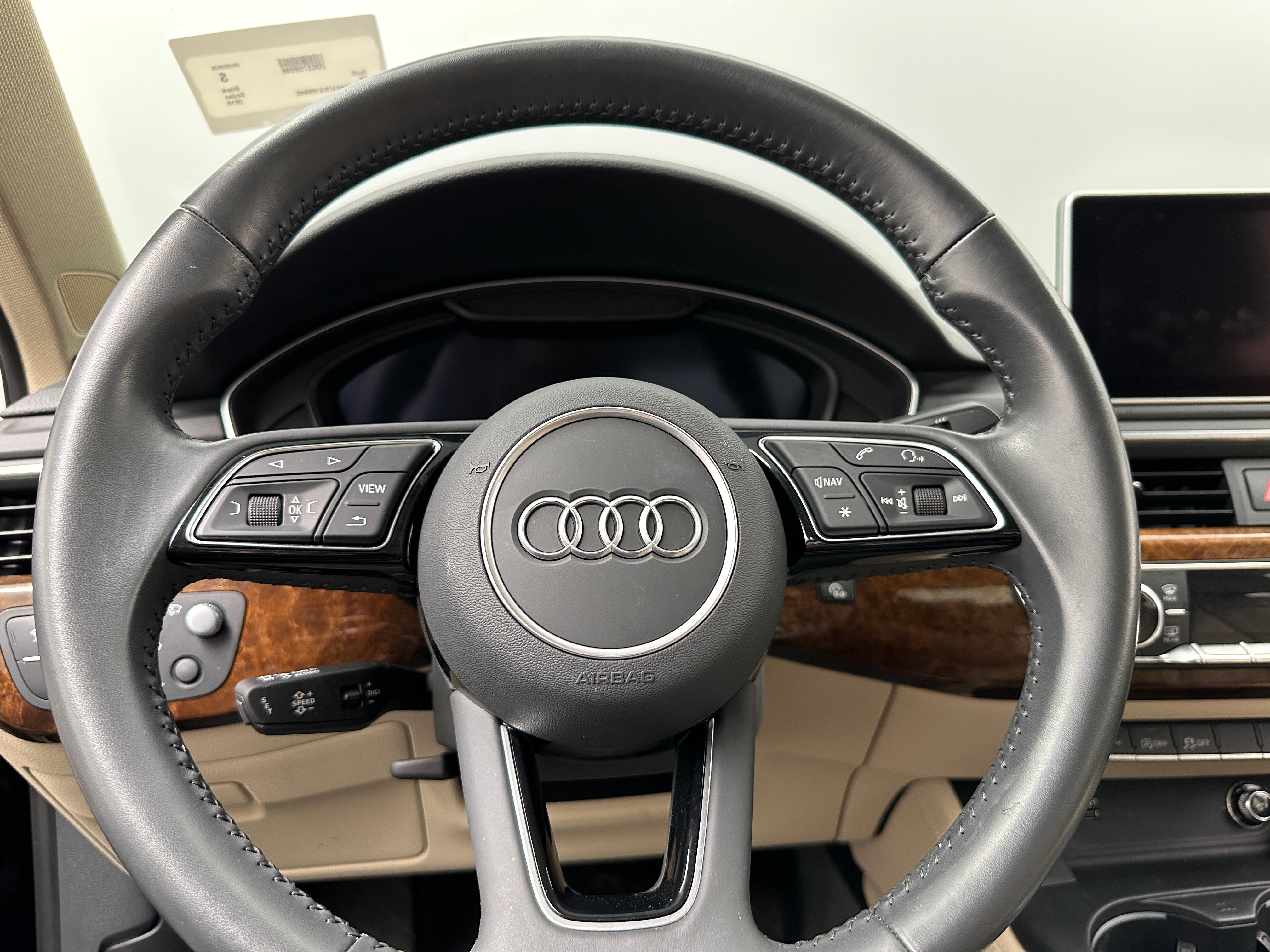 2019 Audi A4 Prestige 4