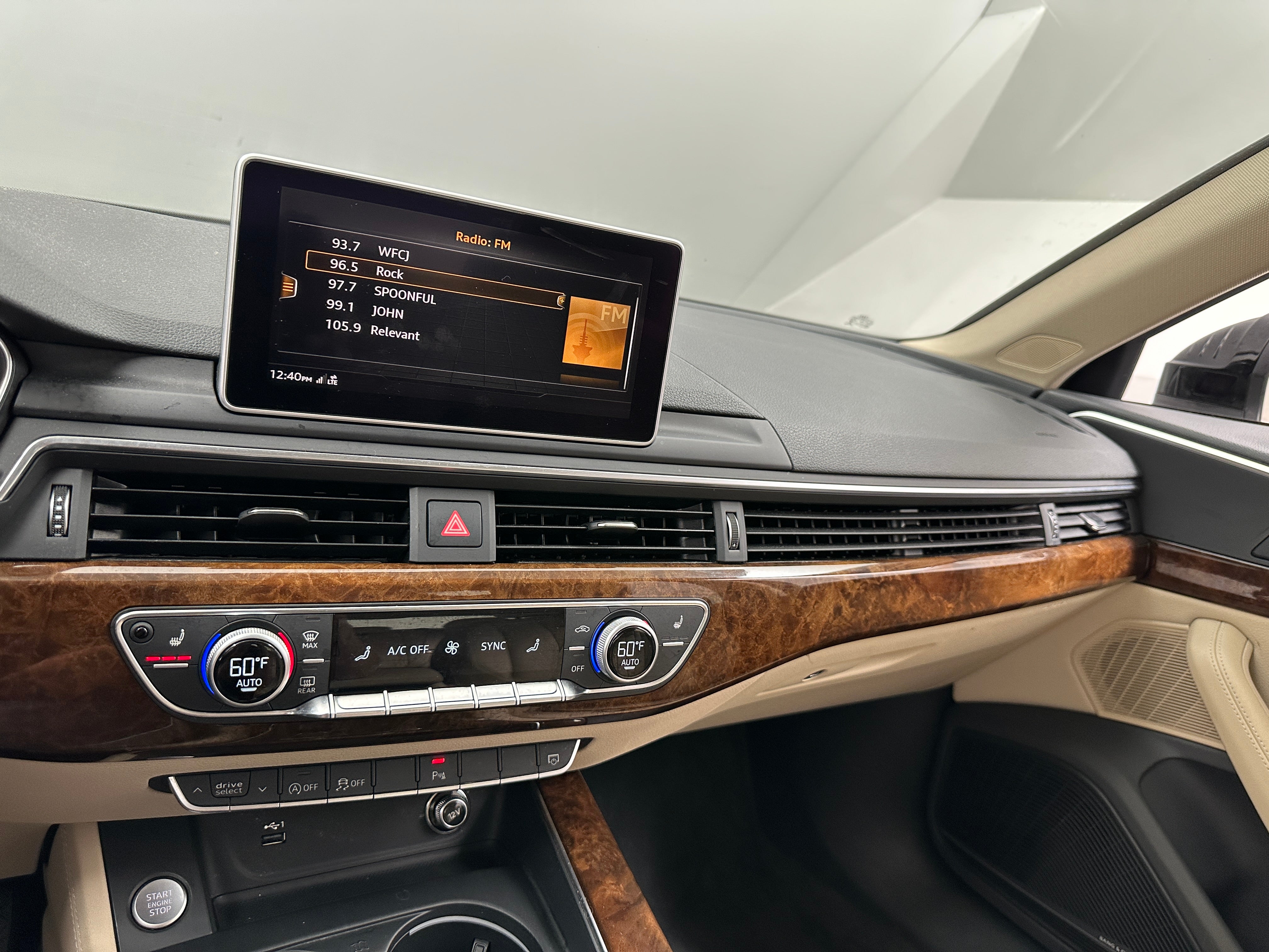 2019 Audi A4 Prestige 3