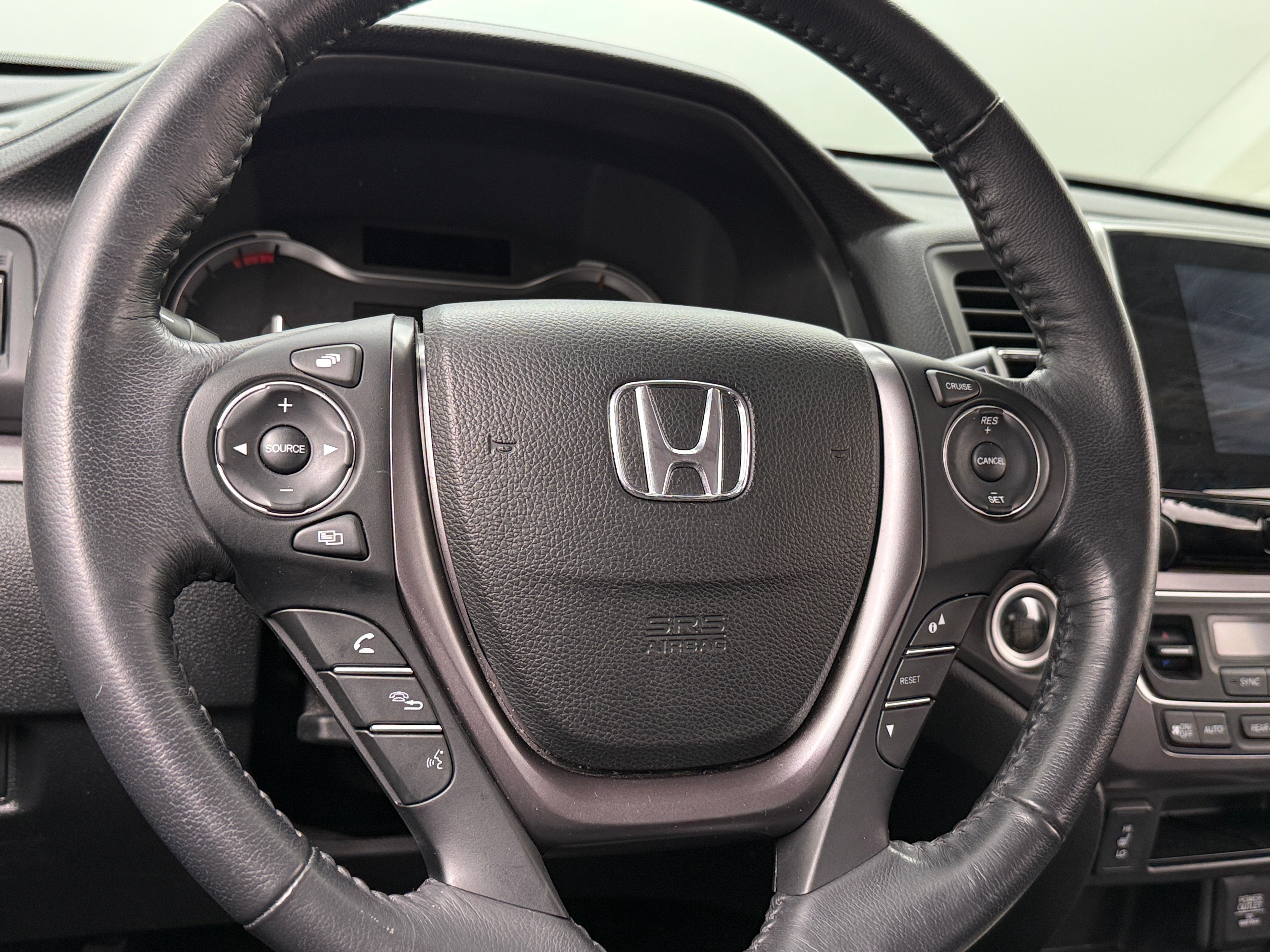2017 Honda Pilot EX-L 4