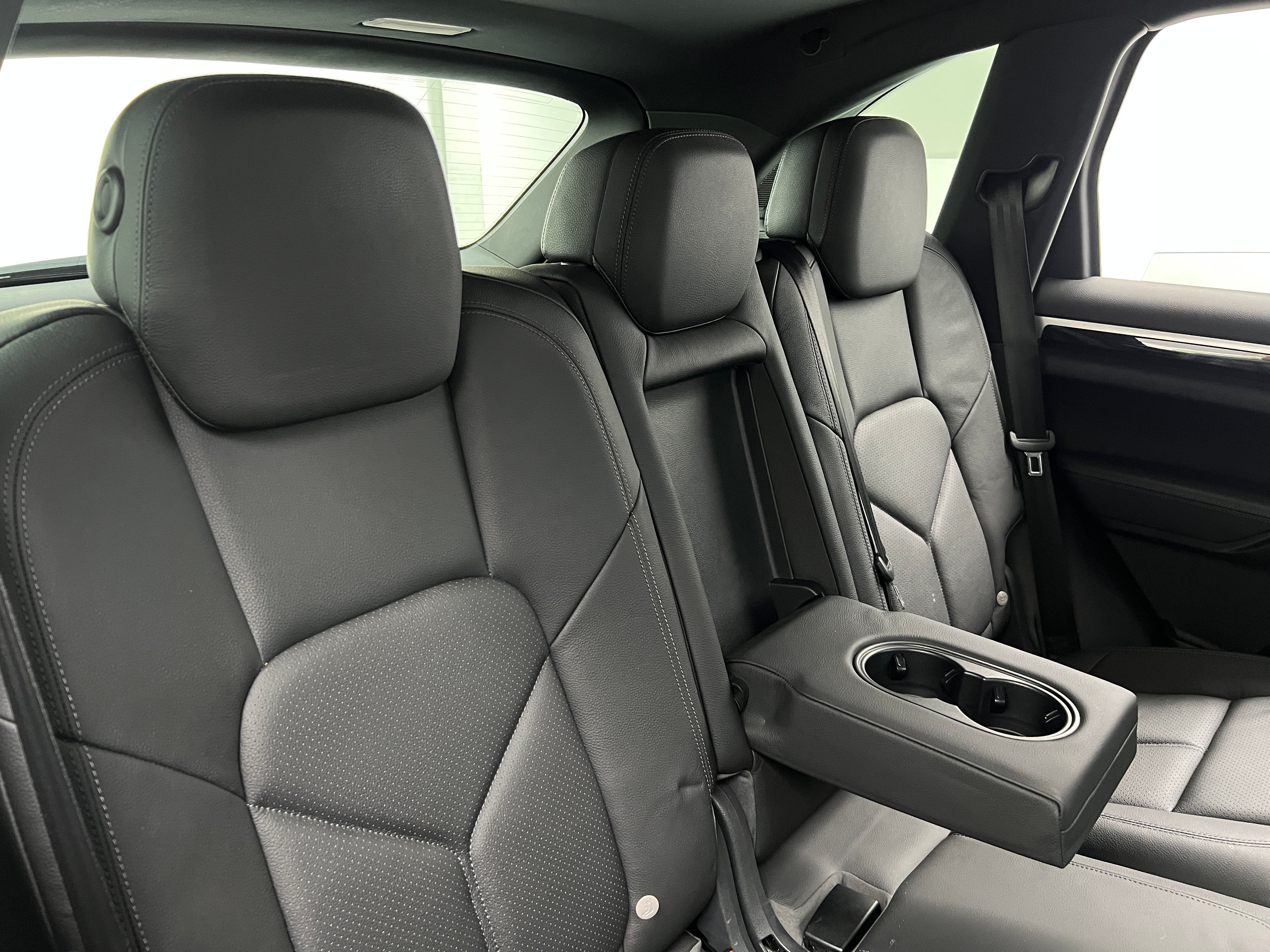2013 Porsche Cayenne Base 5