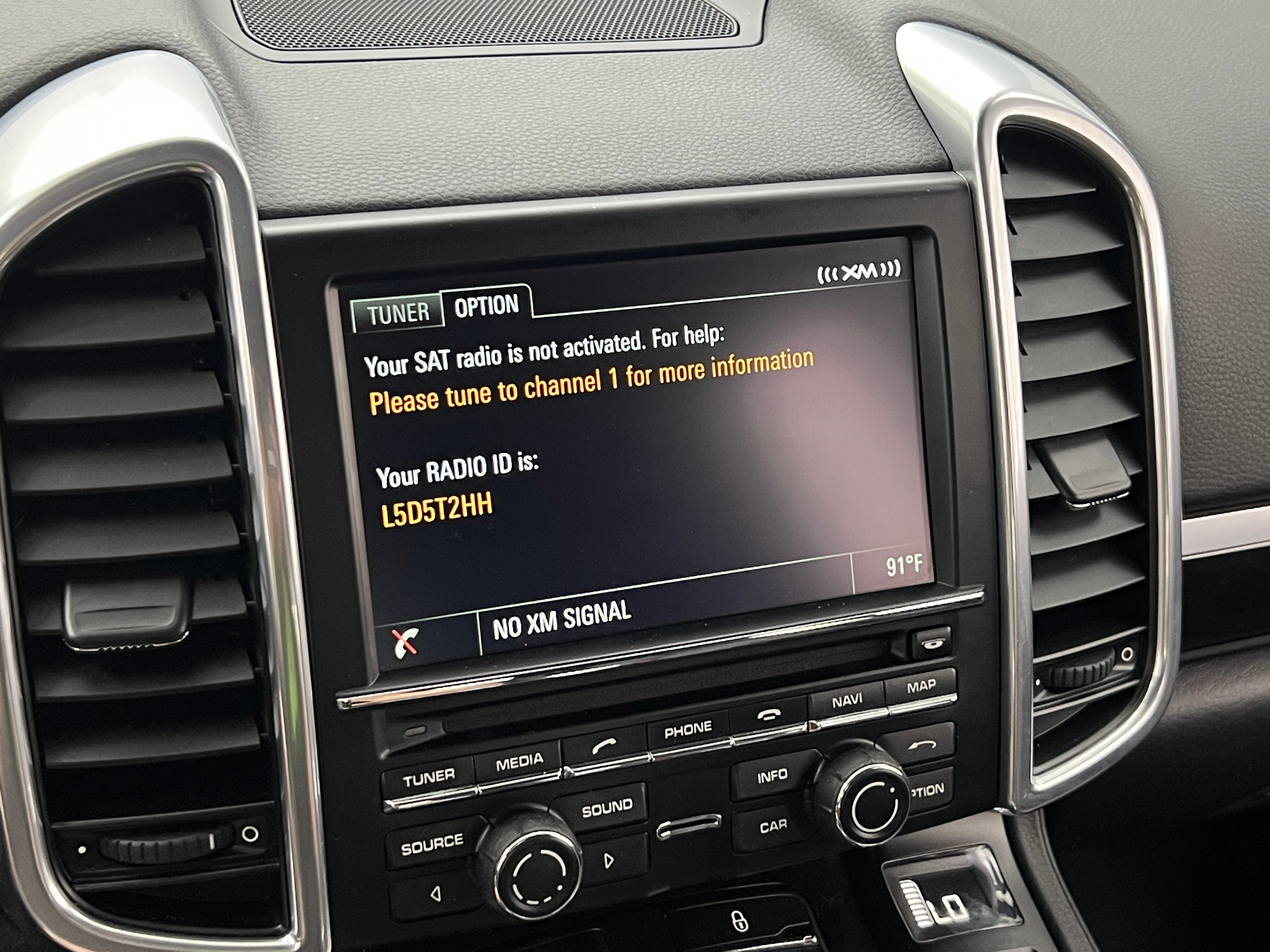 2013 Porsche Cayenne Base 3